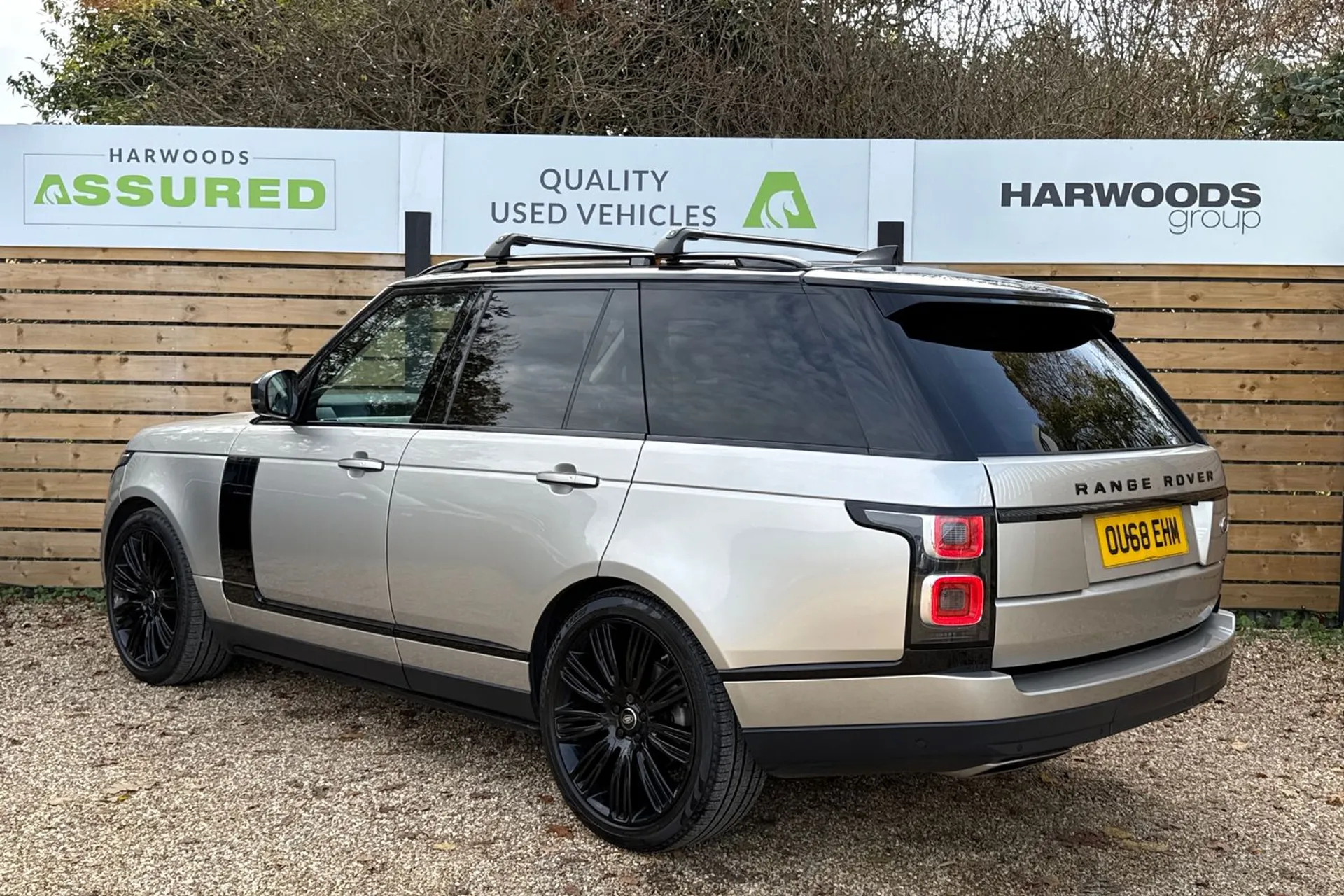 LAND ROVER RANGE ROVER thumbnail image number 10