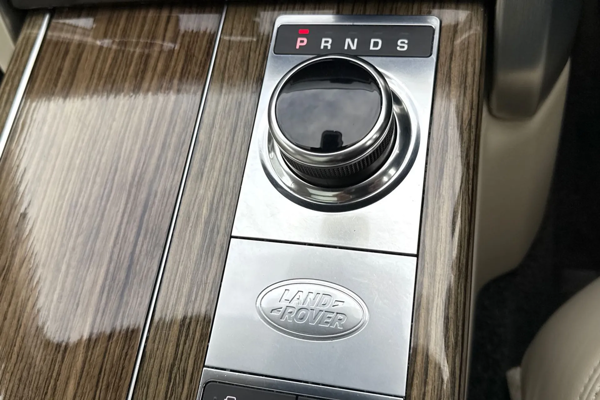 LAND ROVER RANGE ROVER thumbnail image number 57