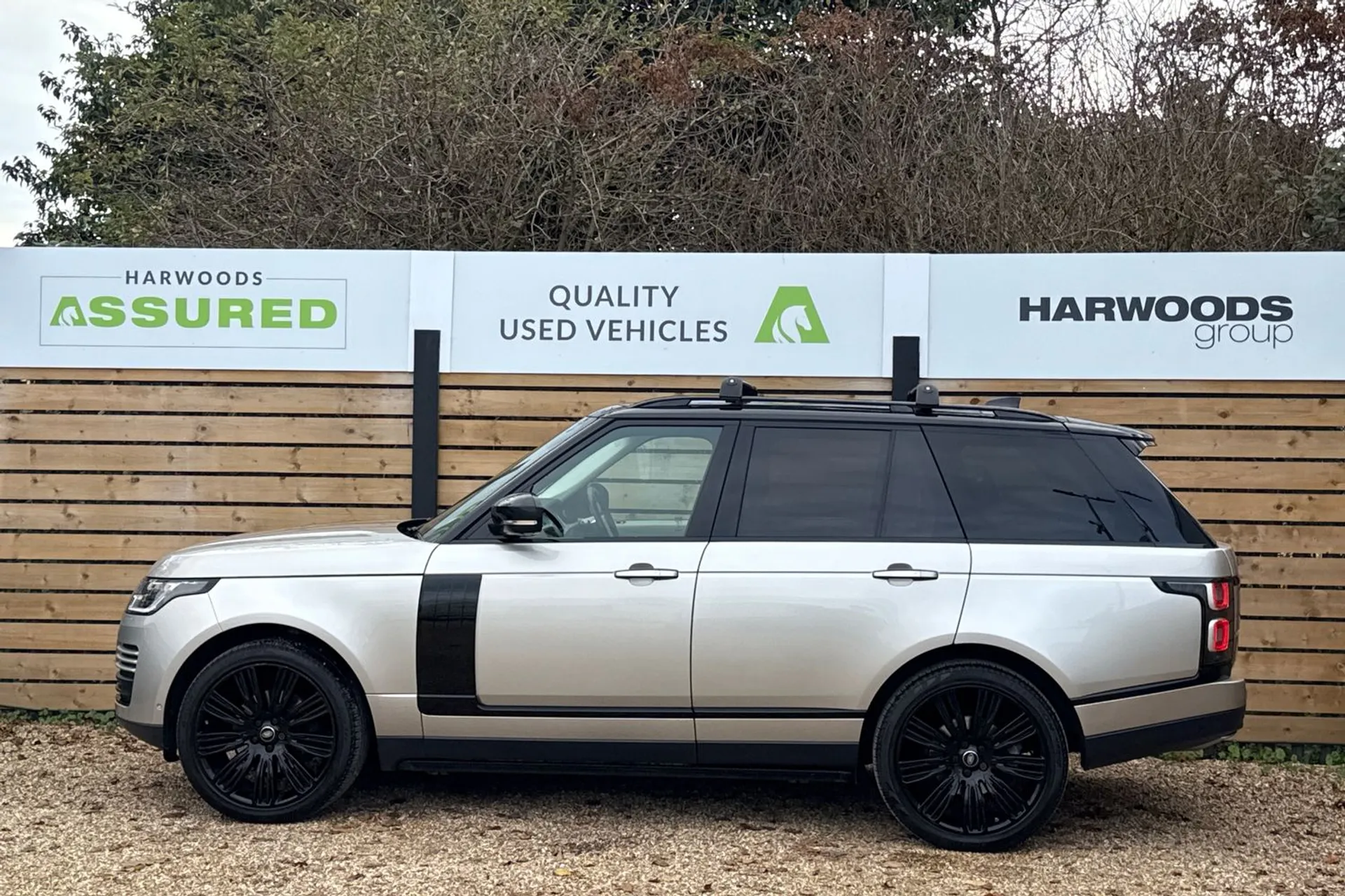 LAND ROVER RANGE ROVER thumbnail image number 11