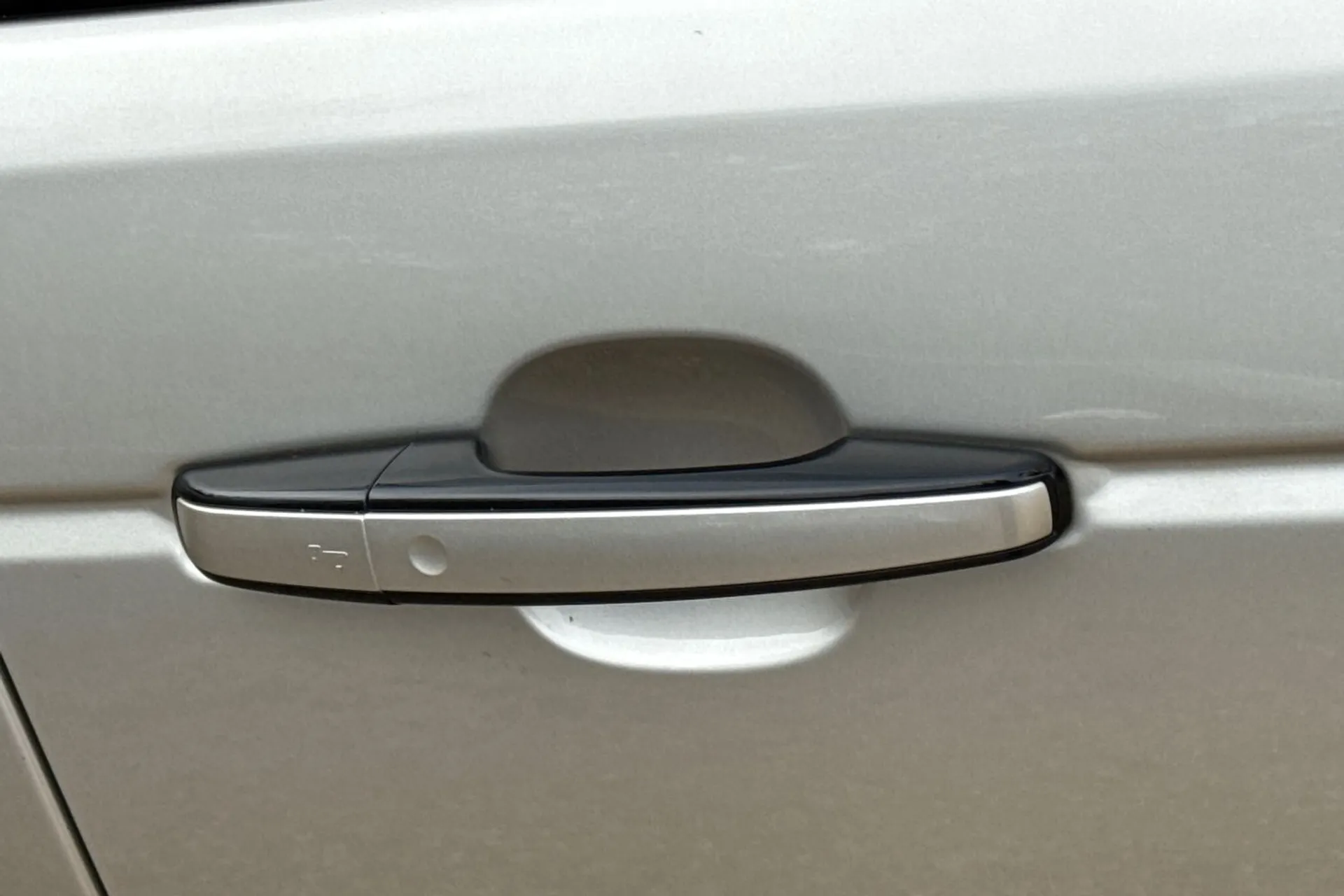 LAND ROVER RANGE ROVER thumbnail image number 17