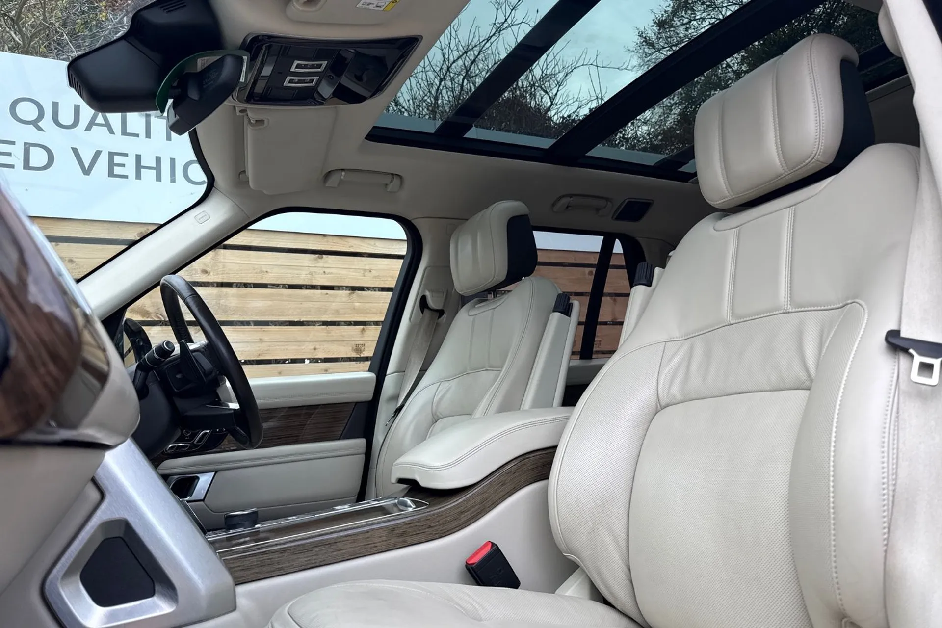 LAND ROVER RANGE ROVER thumbnail image number 30