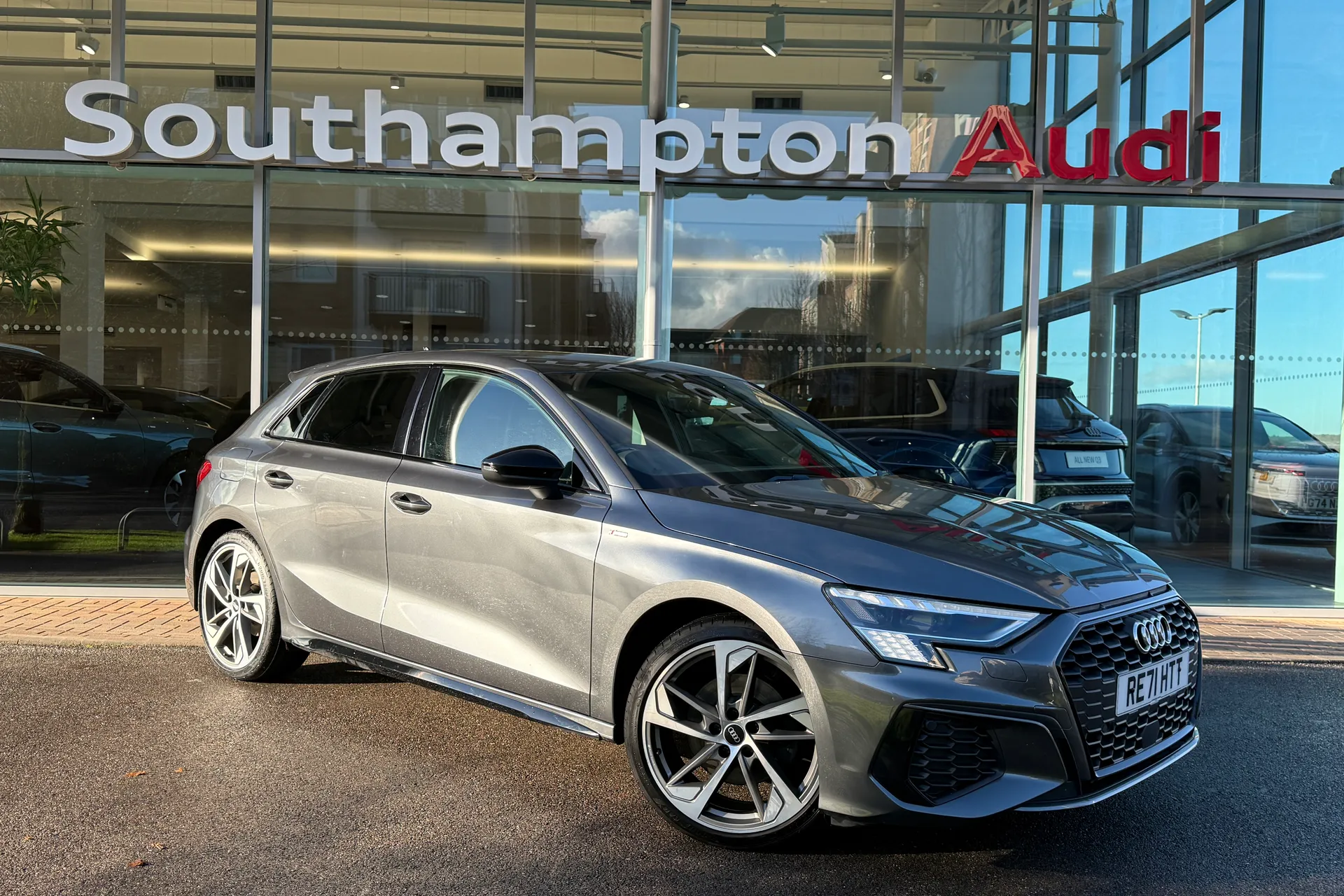 Audi A3 thumbnail image number 64