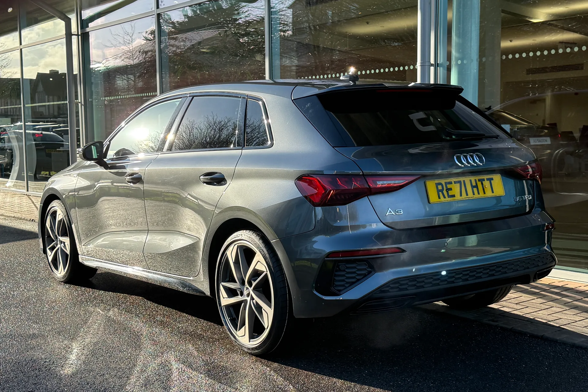 Audi A3 thumbnail image number 9