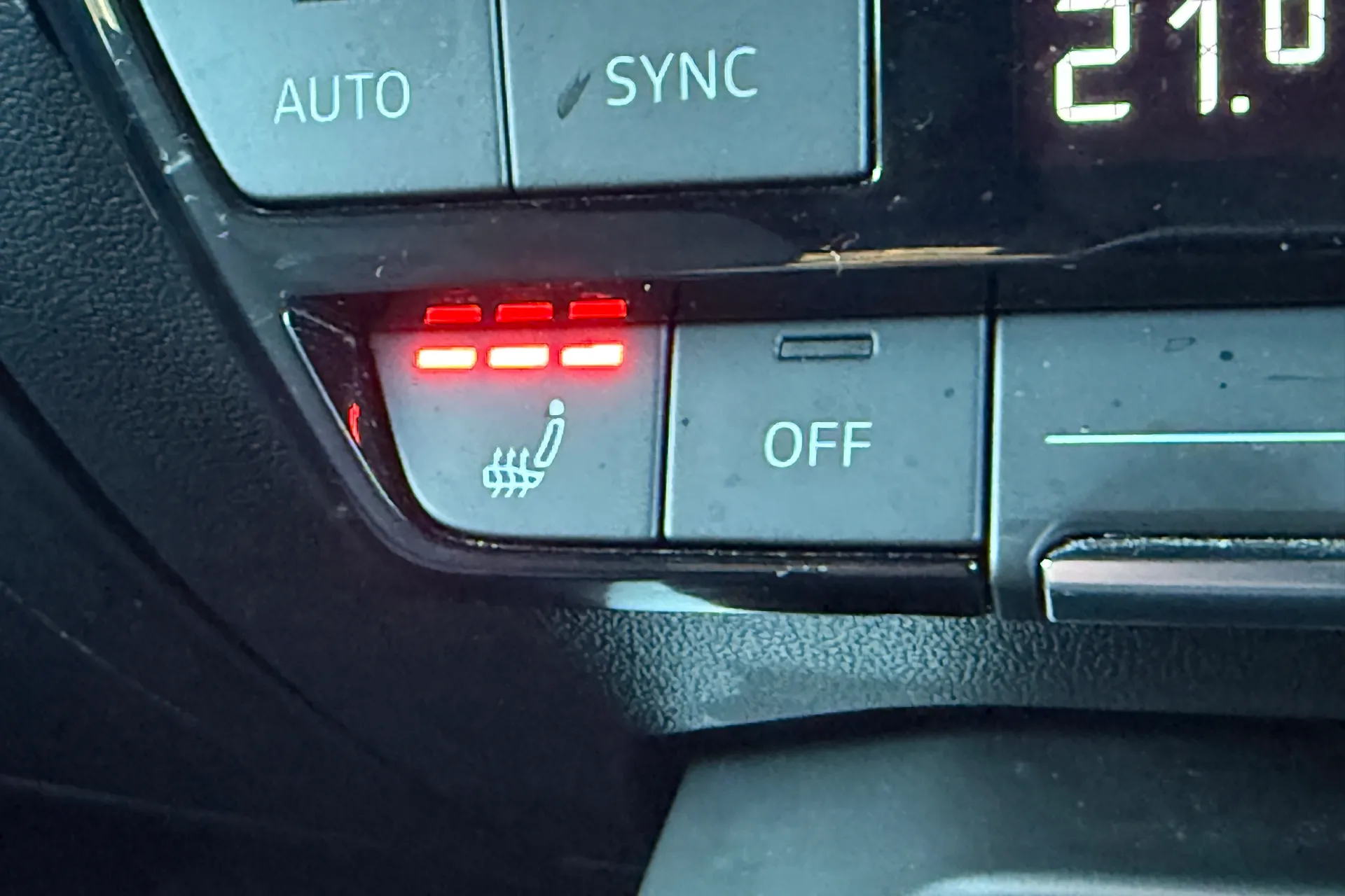 Audi A3 thumbnail image number 6