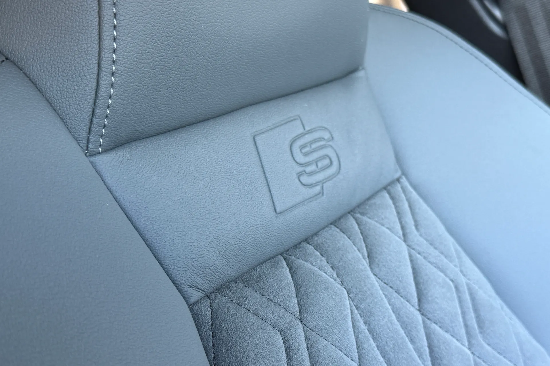 Audi A3 thumbnail image number 29