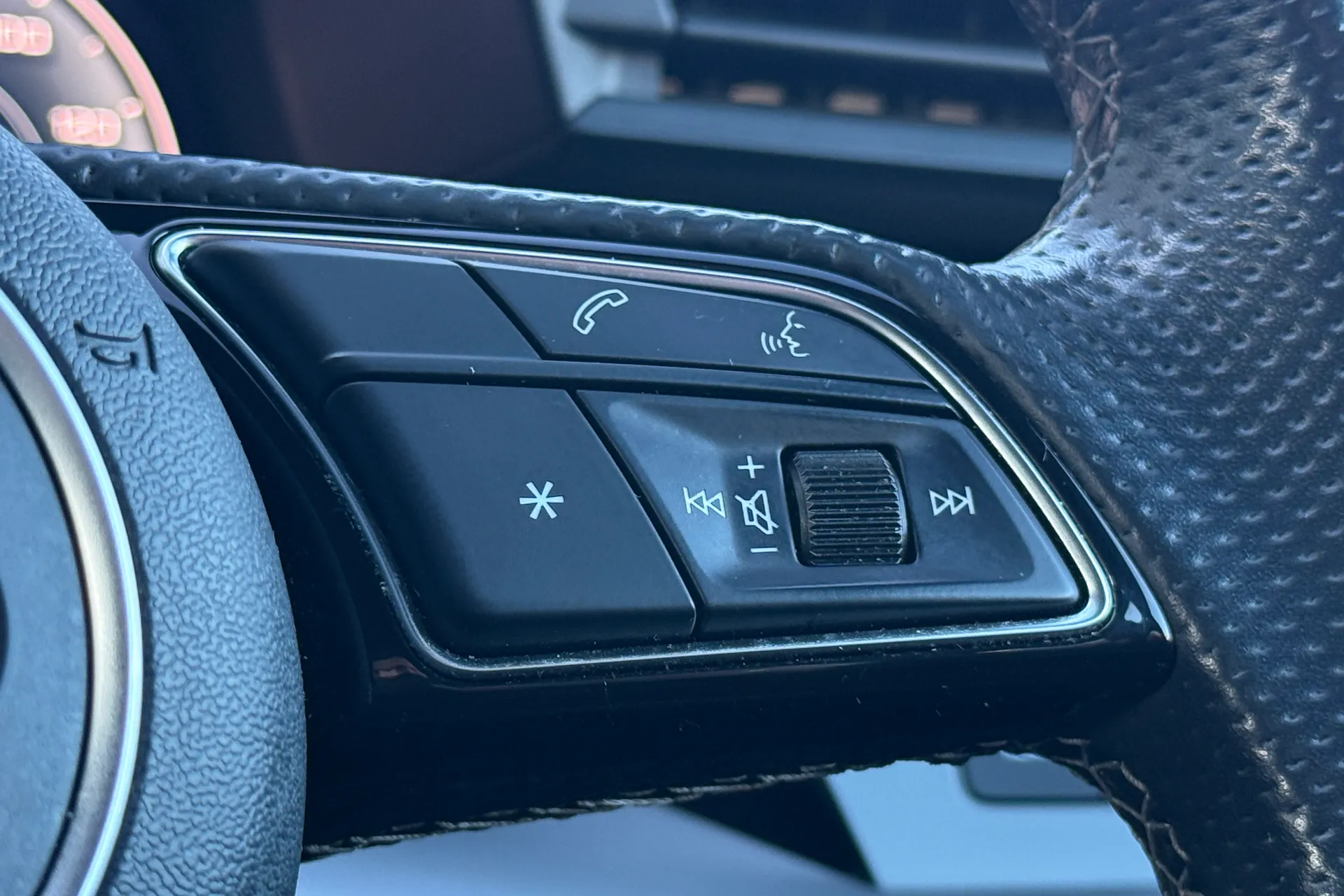 Audi A3 thumbnail image number 15