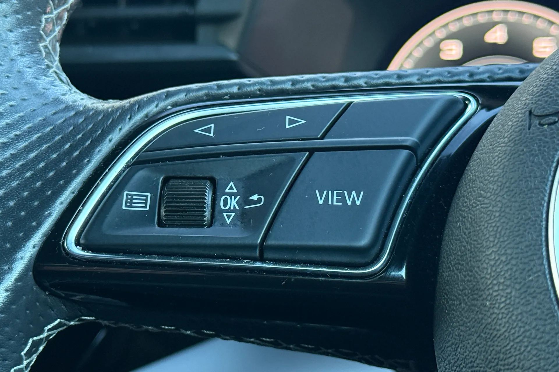 Audi A3 thumbnail image number 16