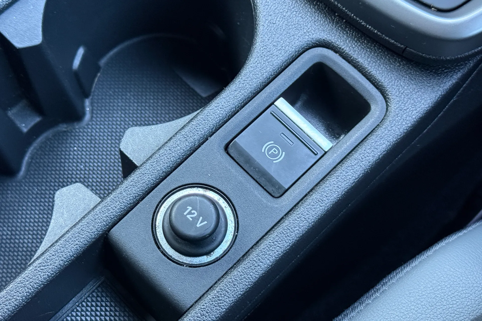 Audi A3 thumbnail image number 24