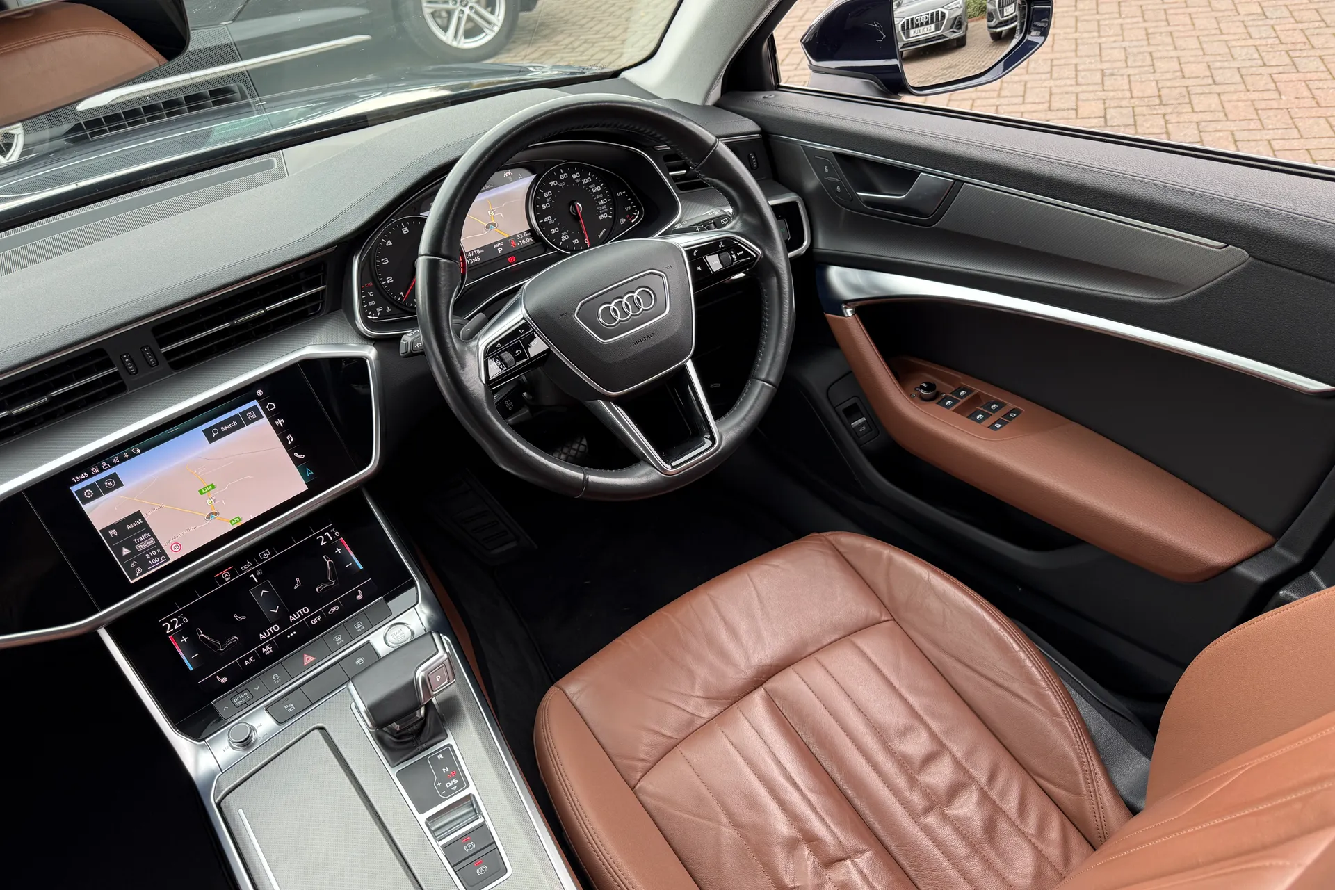 Audi A6 thumbnail image number 38