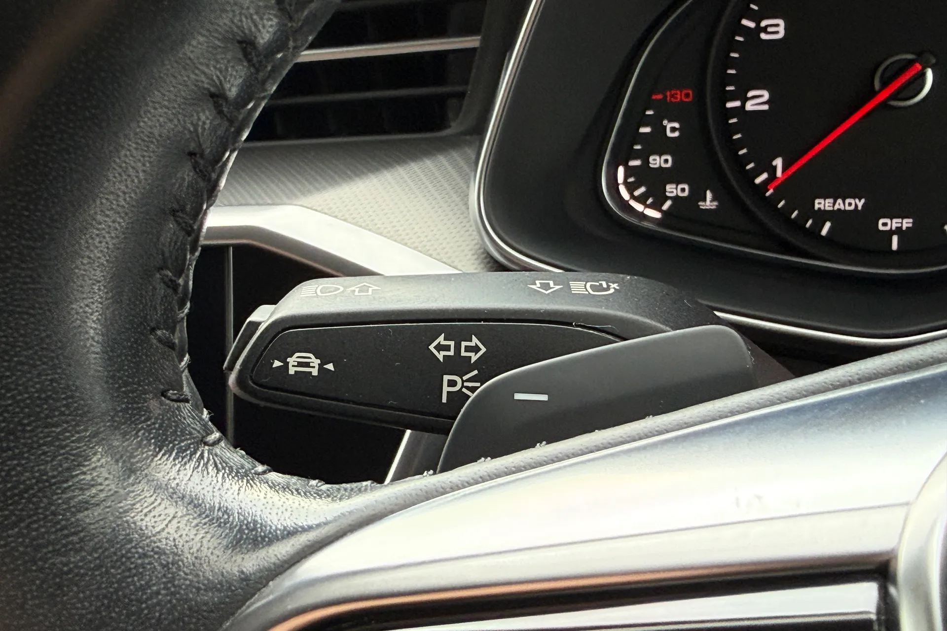 Audi A6 thumbnail image number 16