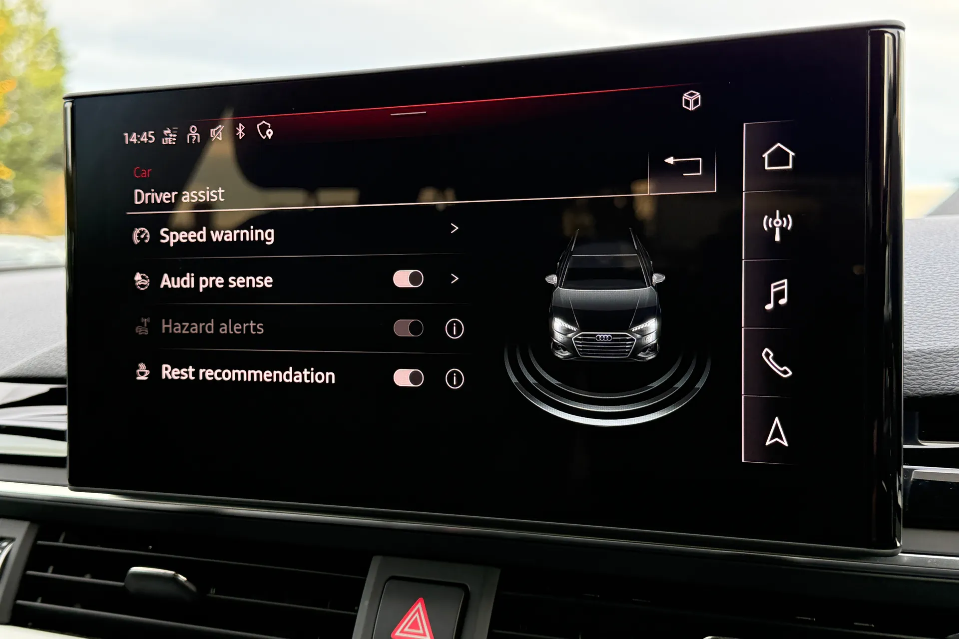 Audi A4 thumbnail image number 10