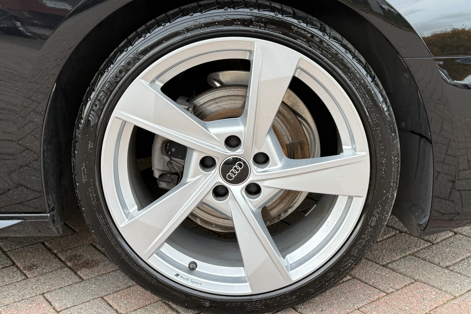 Audi A4 thumbnail image number 46