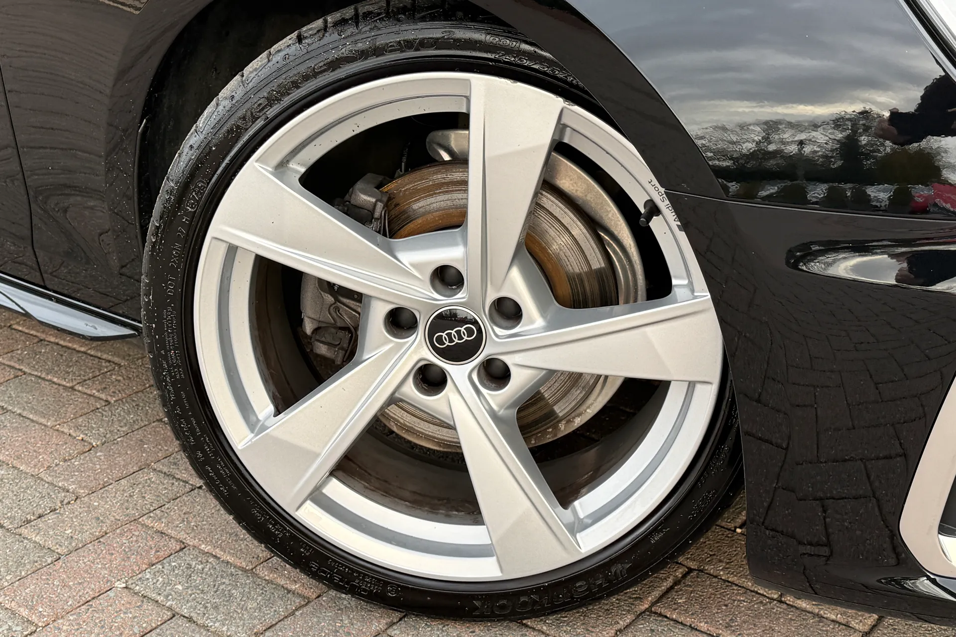 Audi A4 thumbnail image number 8