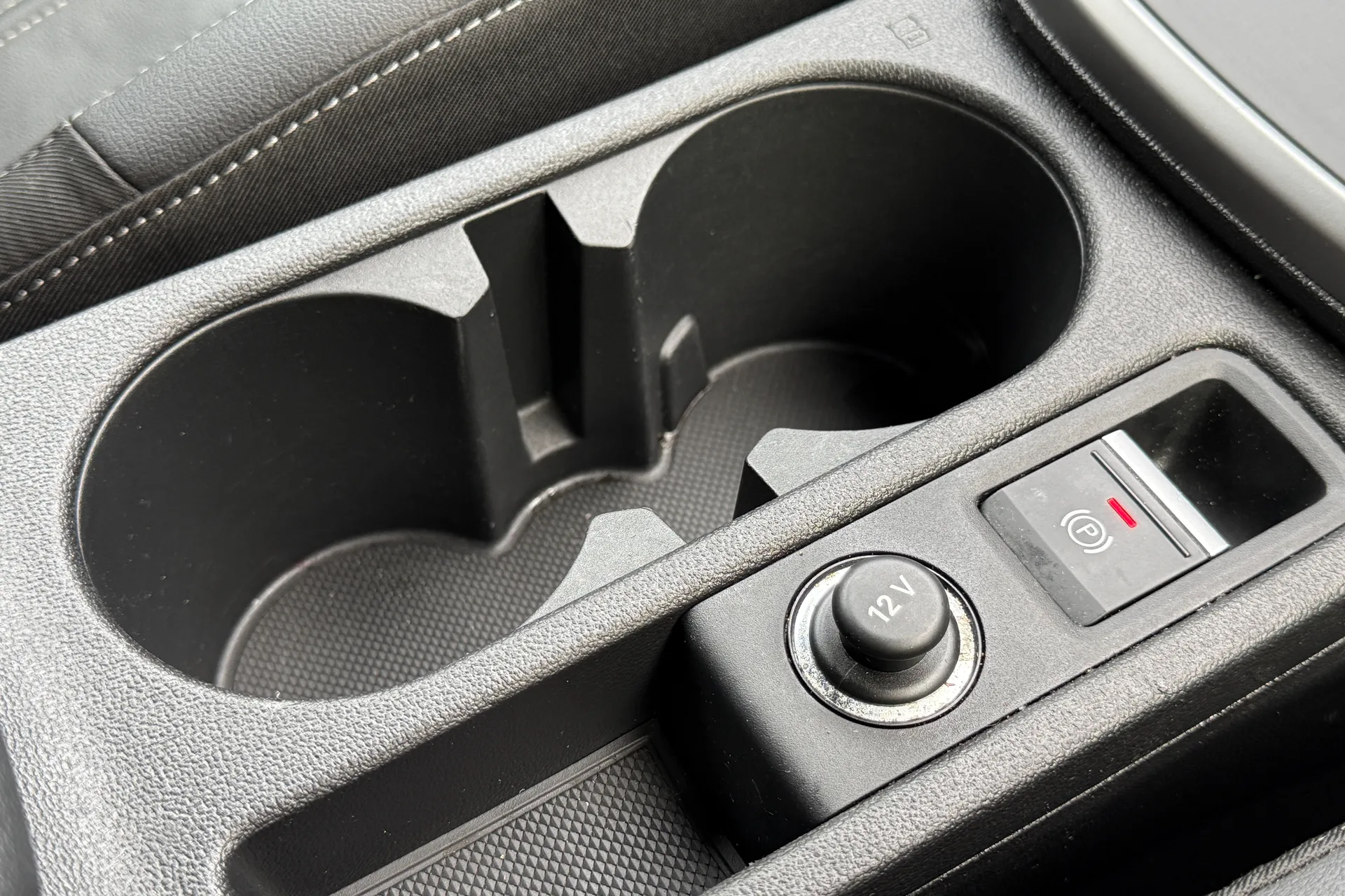 Audi A3 thumbnail image number 36