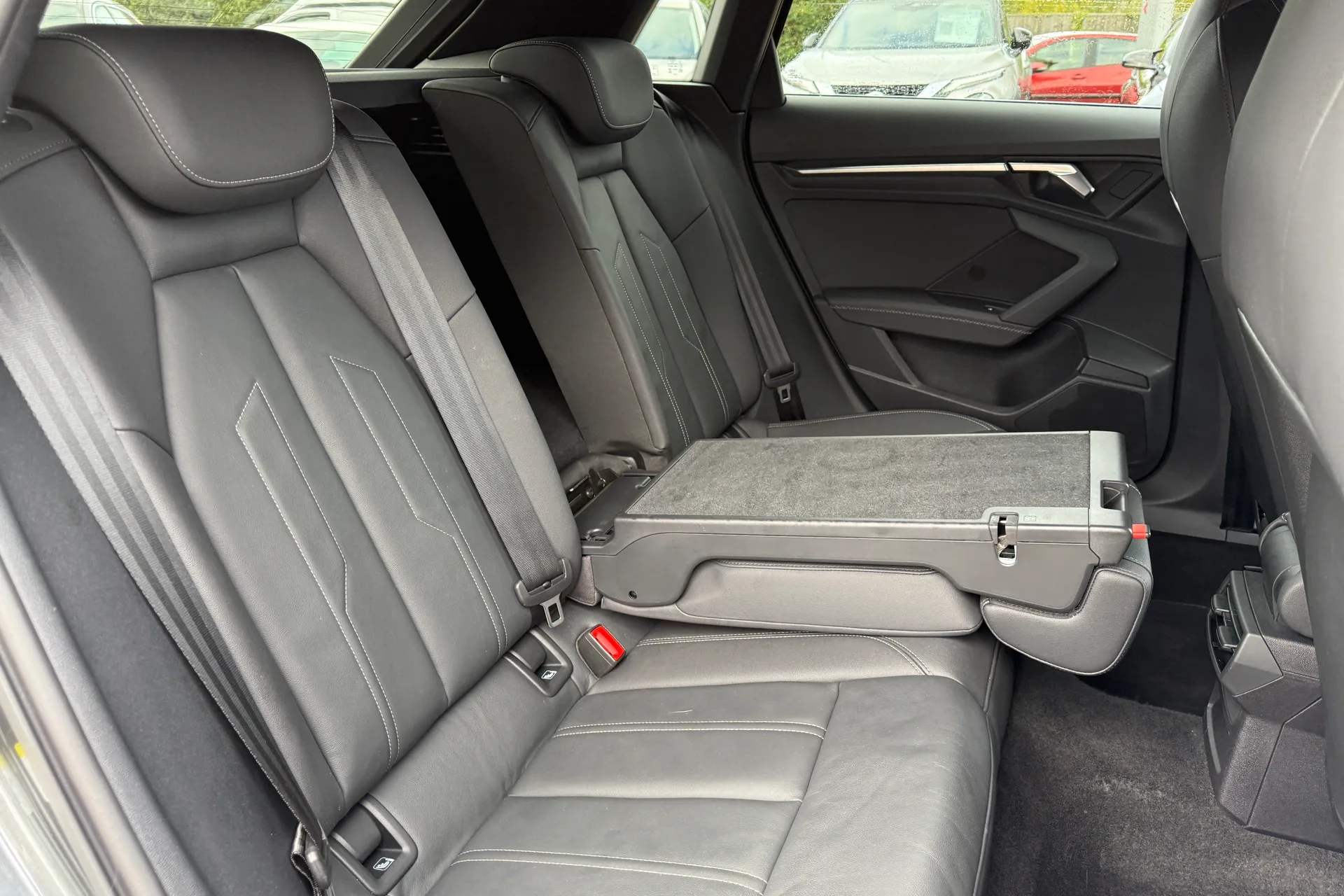 Audi A3 thumbnail image number 43