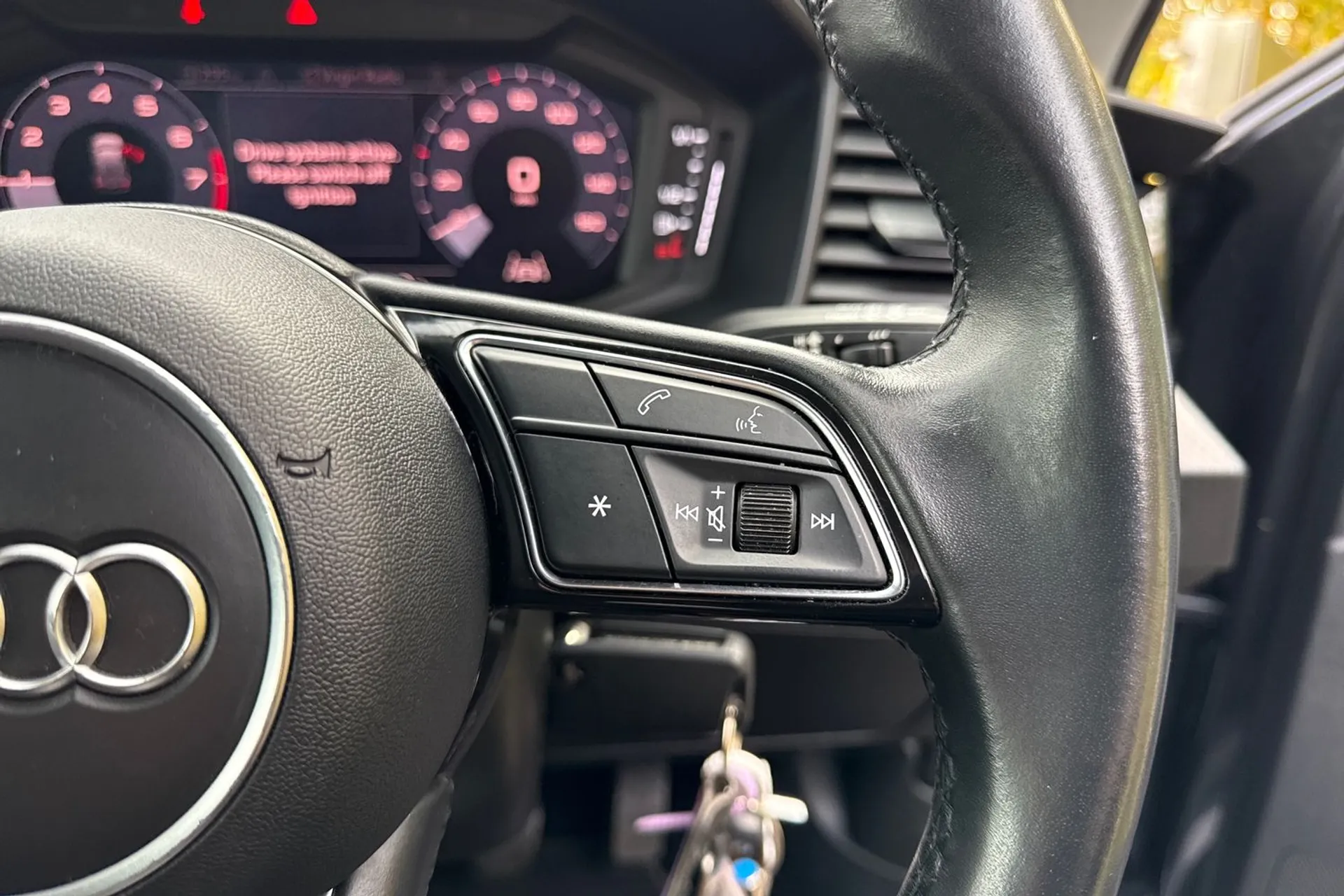 Audi A1 thumbnail image number 40