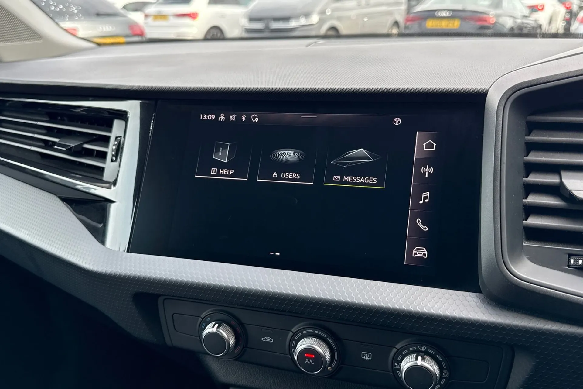 Audi A1 thumbnail image number 41