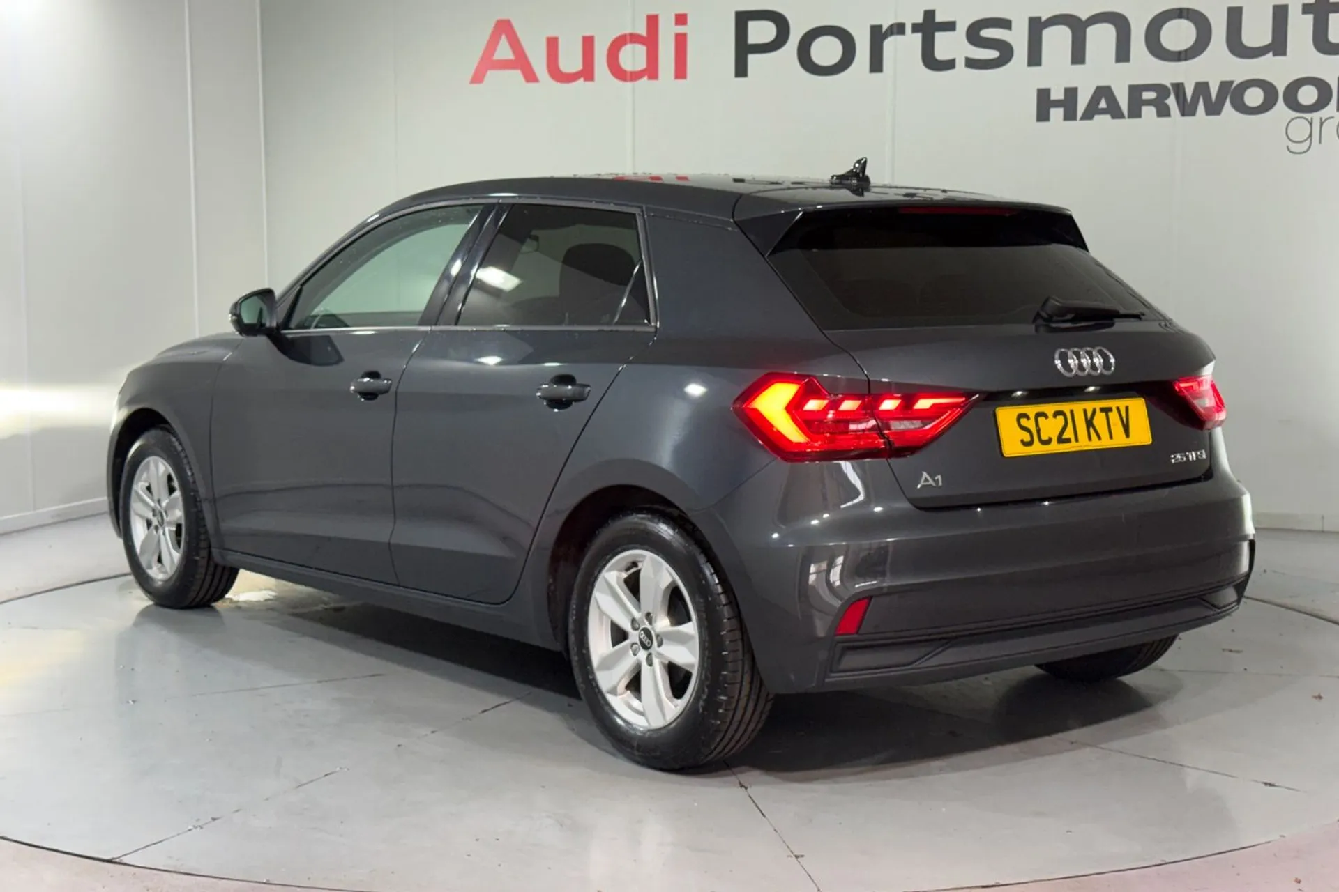Audi A1 thumbnail image number 7