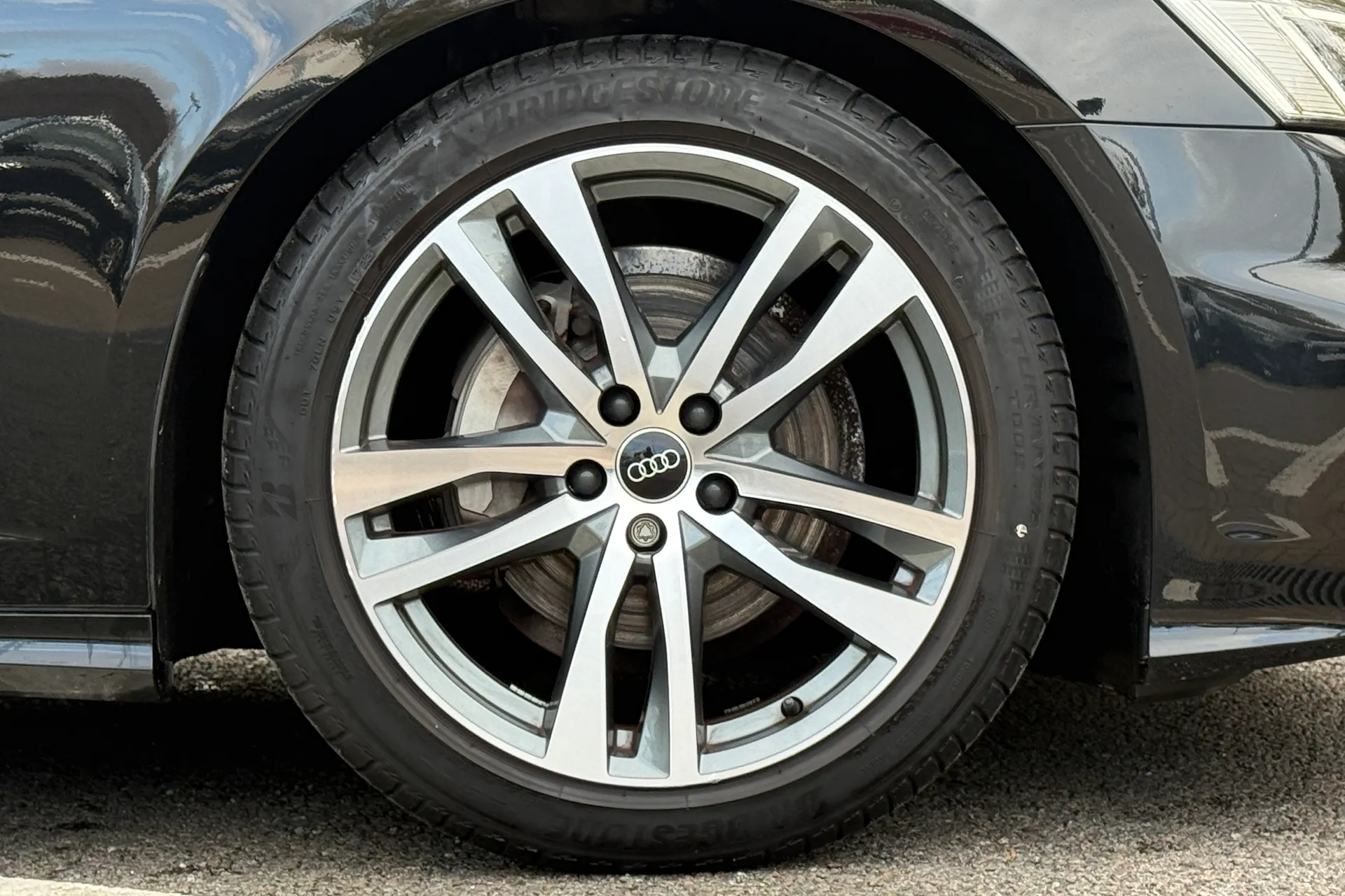 Audi A6 thumbnail image number 23