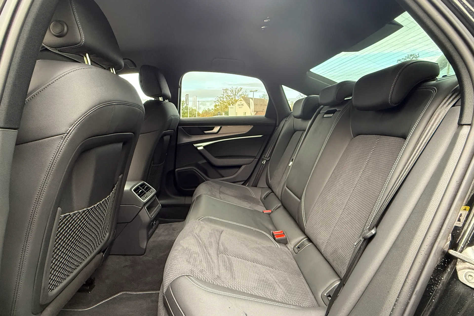 Audi A6 thumbnail image number 20