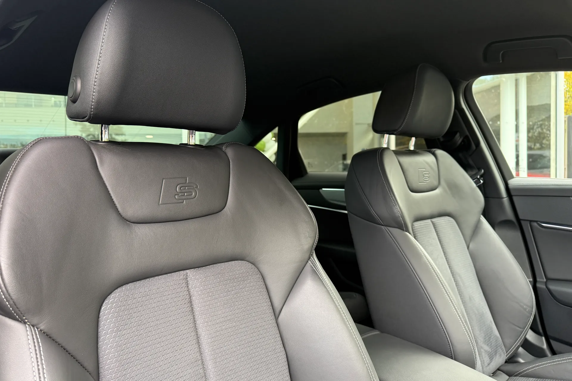 Audi A6 thumbnail image number 54