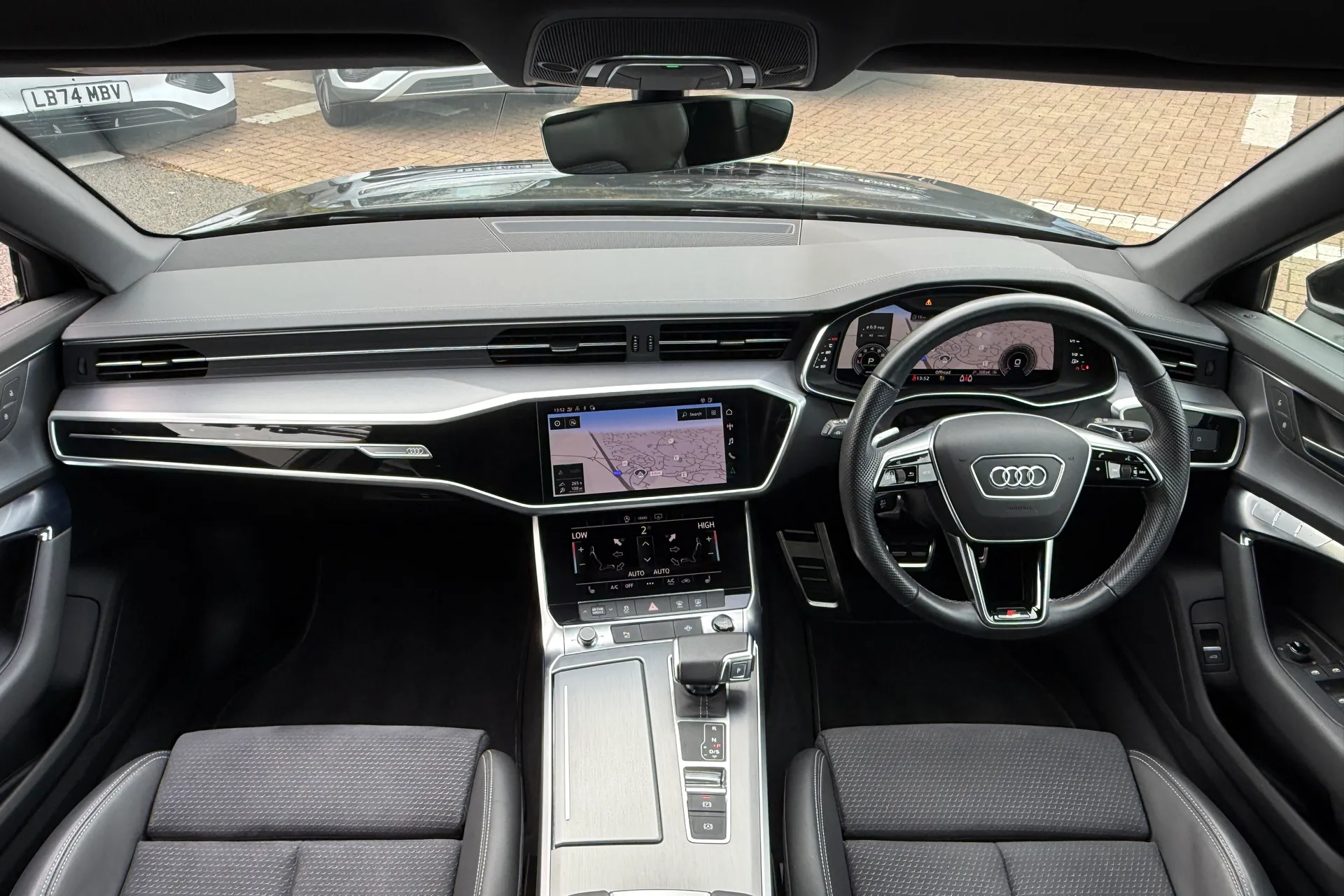 Audi A6 thumbnail image number 3