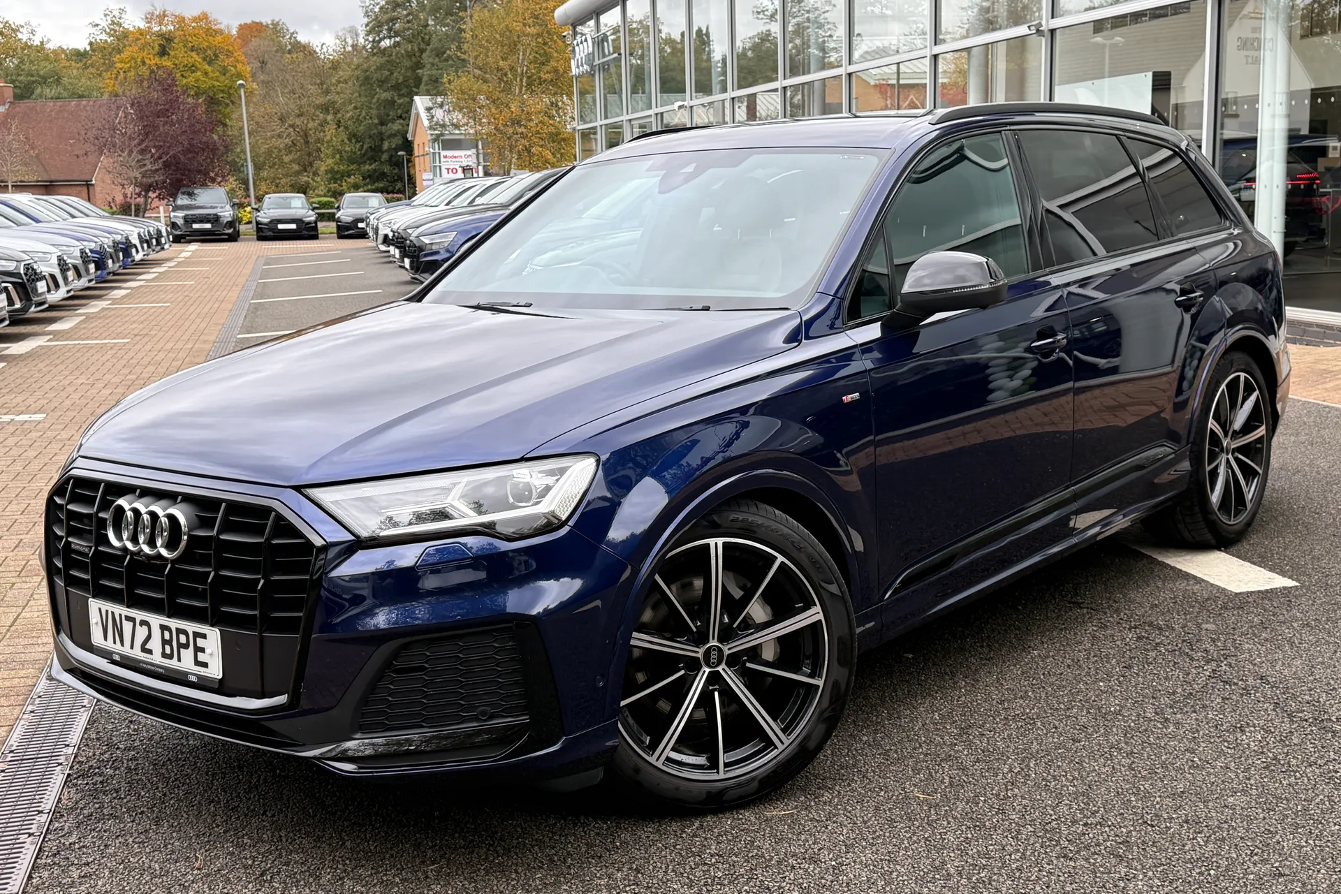 Audi Q7 thumbnail image number 15