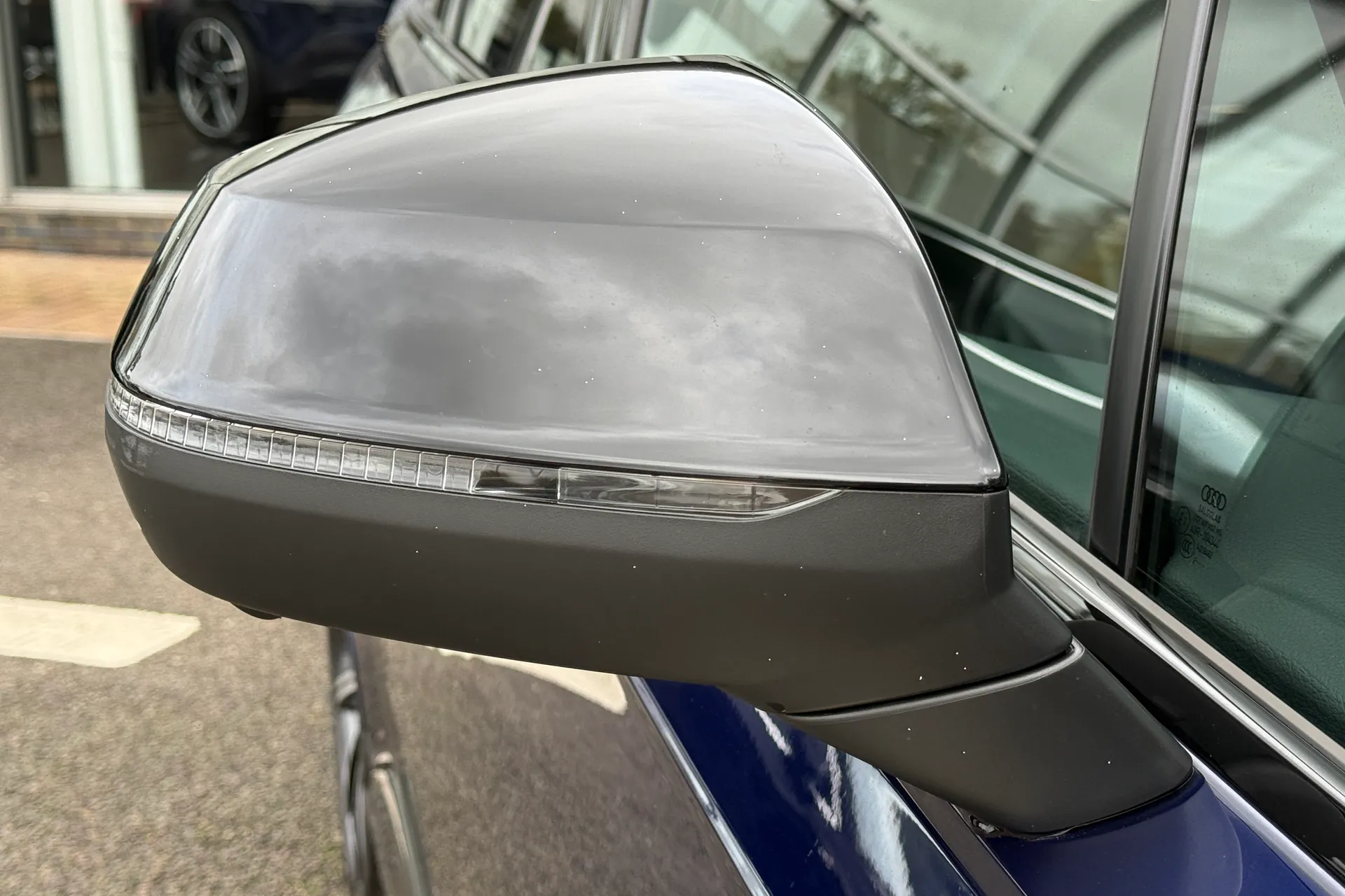 Audi Q7 thumbnail image number 57