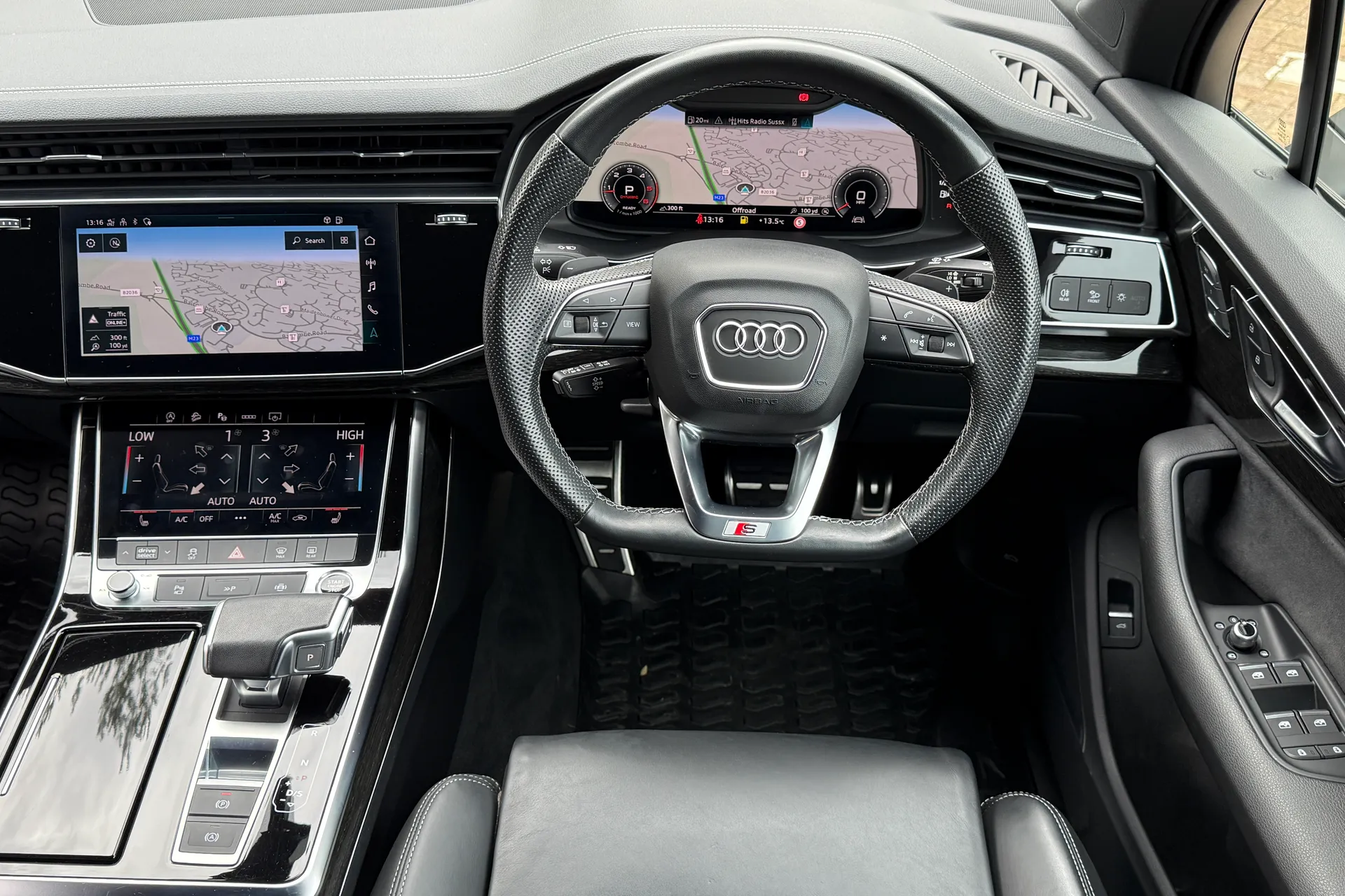 Audi Q7 thumbnail image number 45