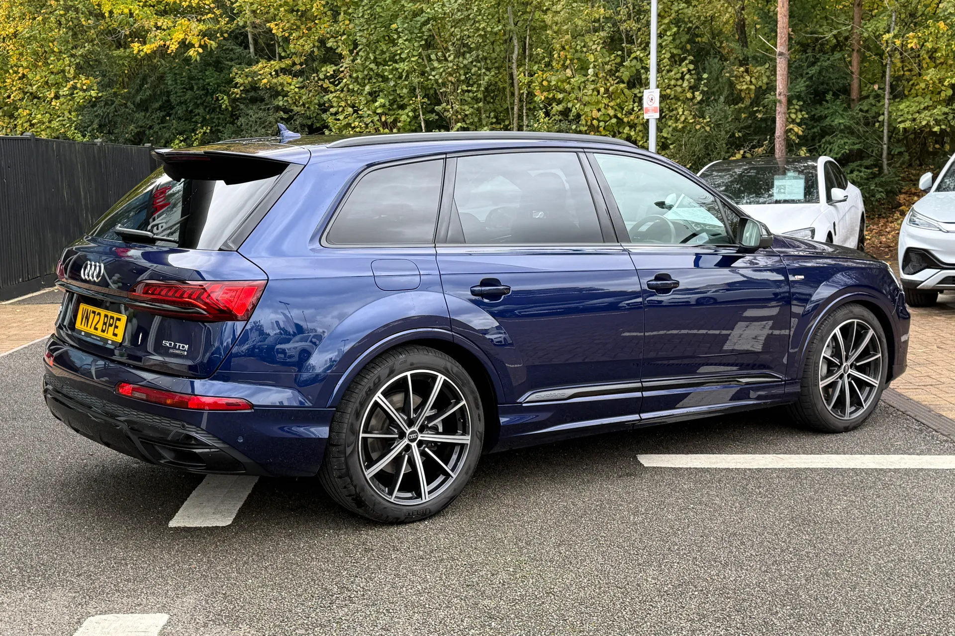 Audi Q7 thumbnail image number 7