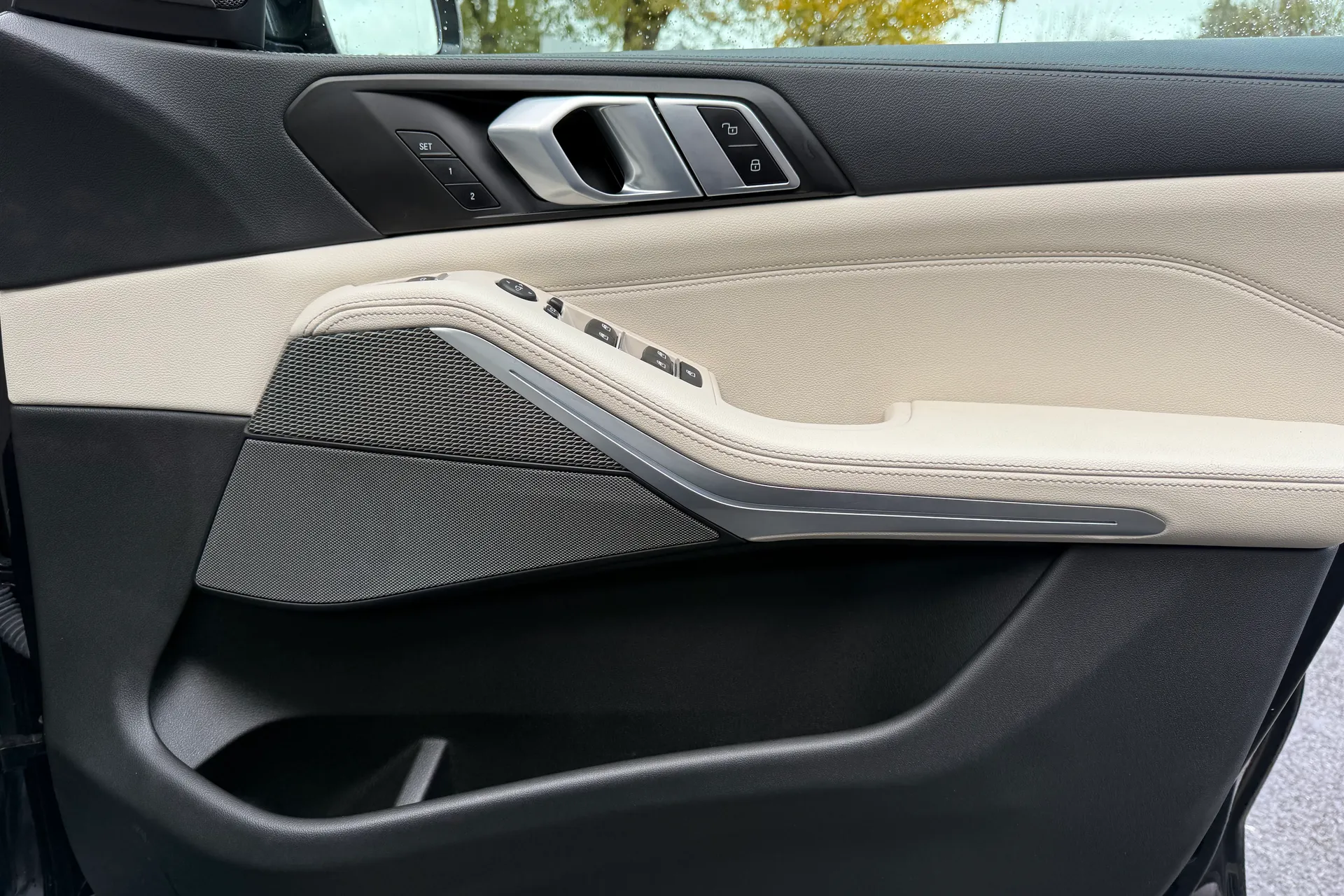 BMW X5 thumbnail image number 46