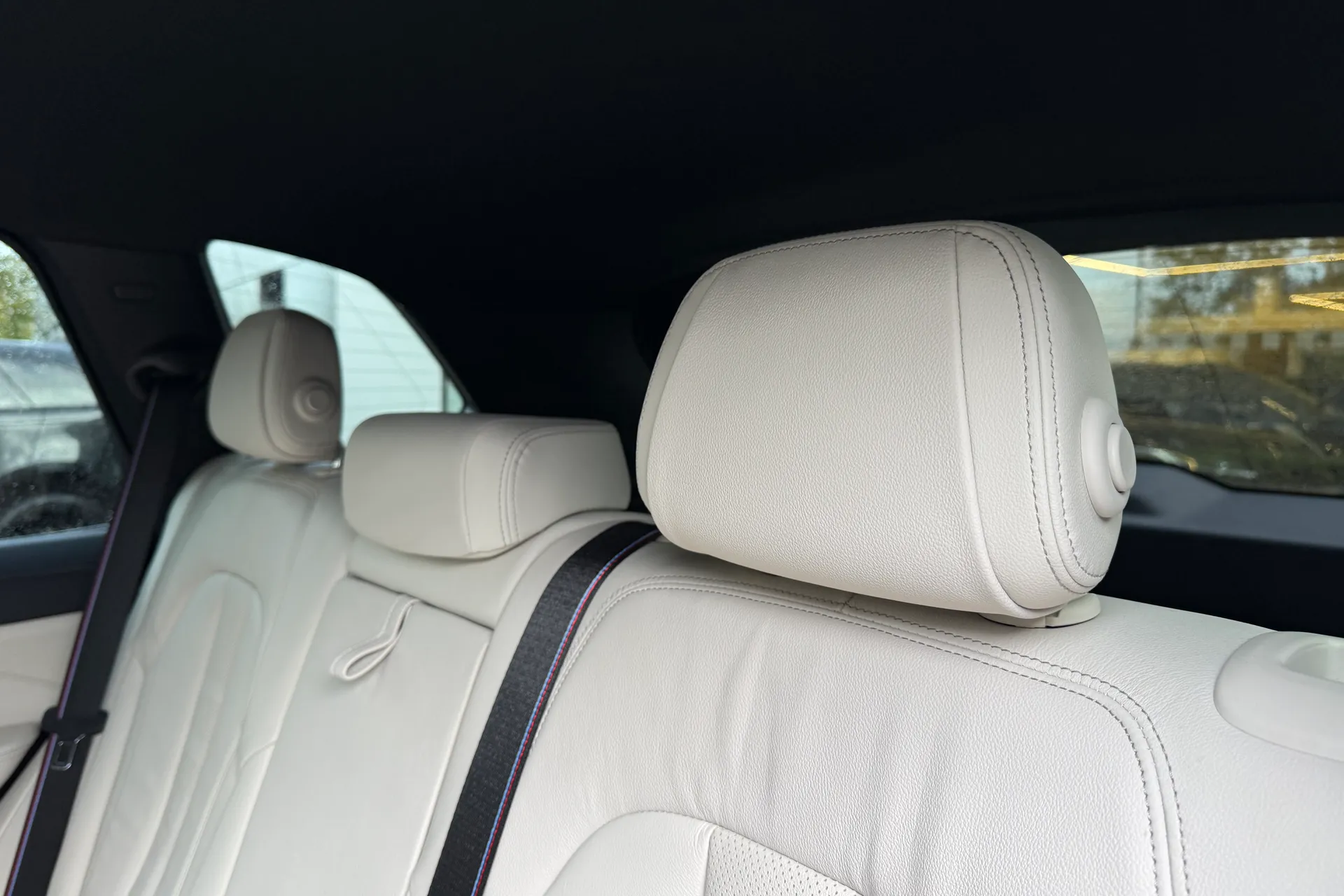 BMW X5 thumbnail image number 45