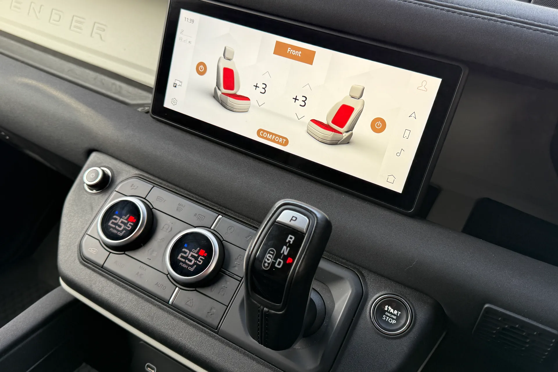 LAND ROVER DEFENDER thumbnail image number 52