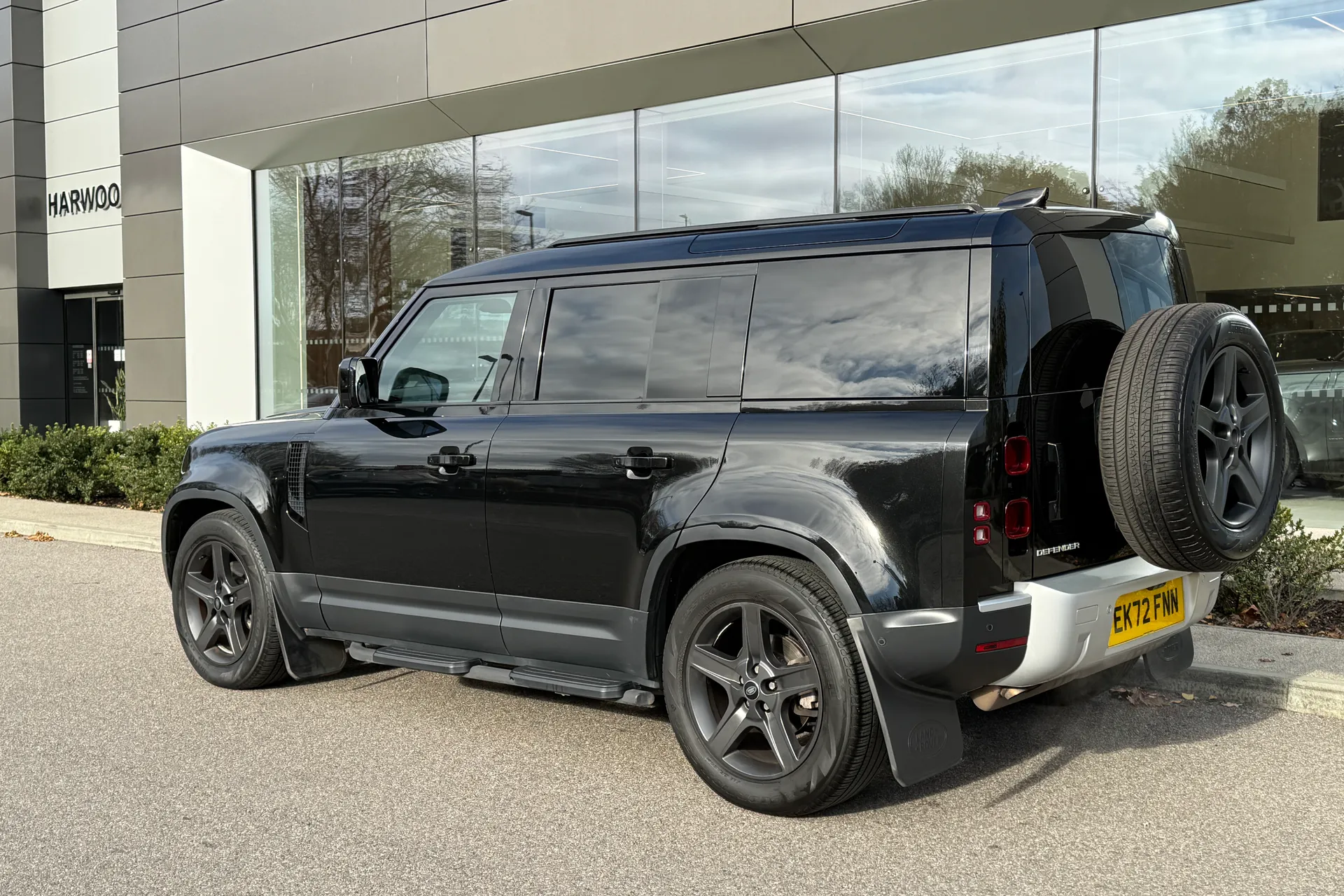 LAND ROVER DEFENDER thumbnail image number 17