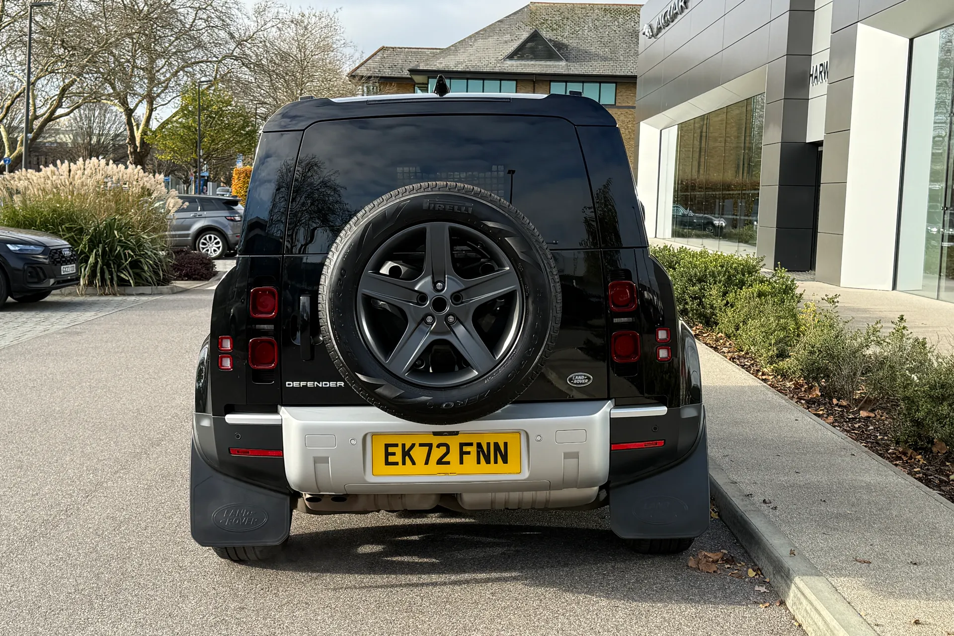 LAND ROVER DEFENDER thumbnail image number 13