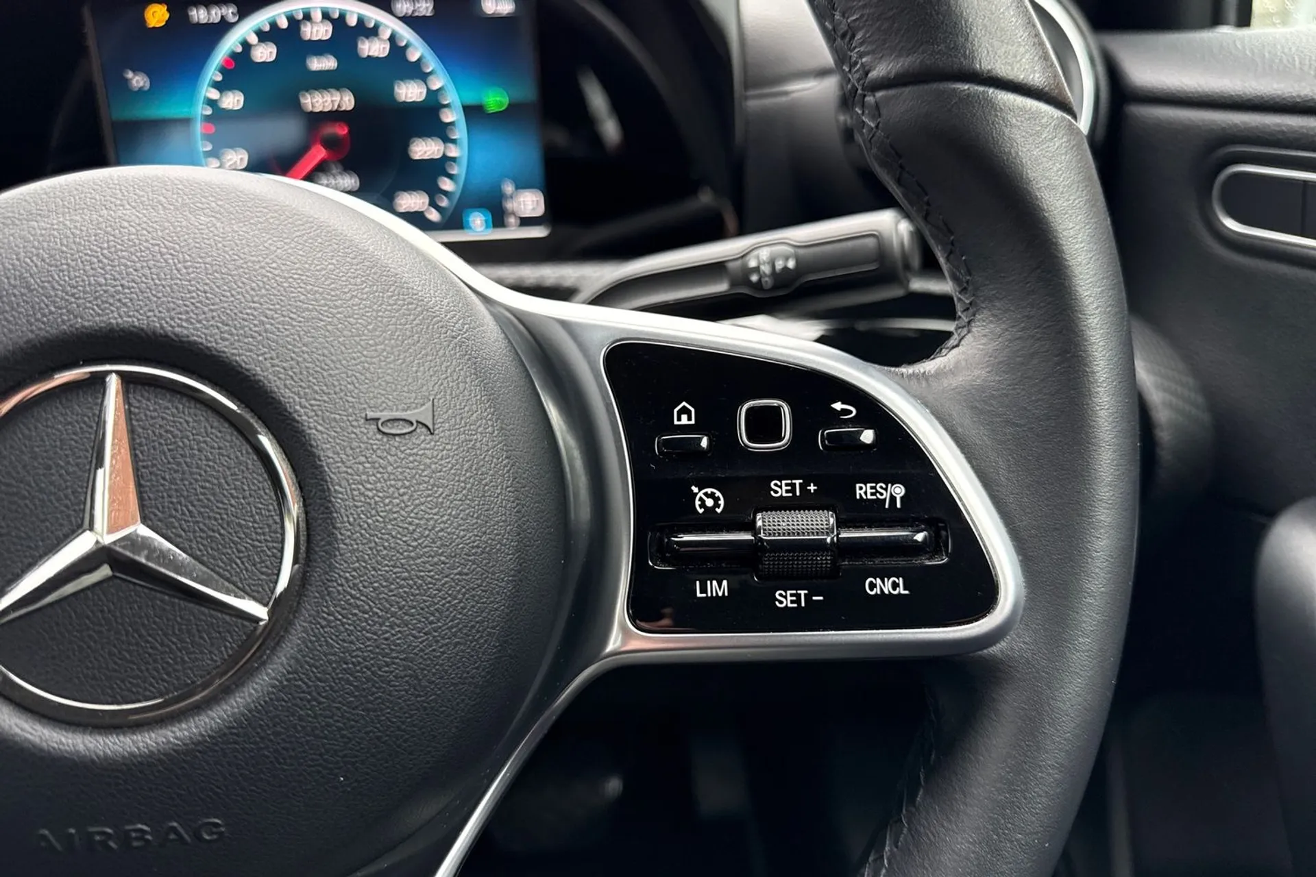 MERCEDES-BENZ A CLASS thumbnail image number 45