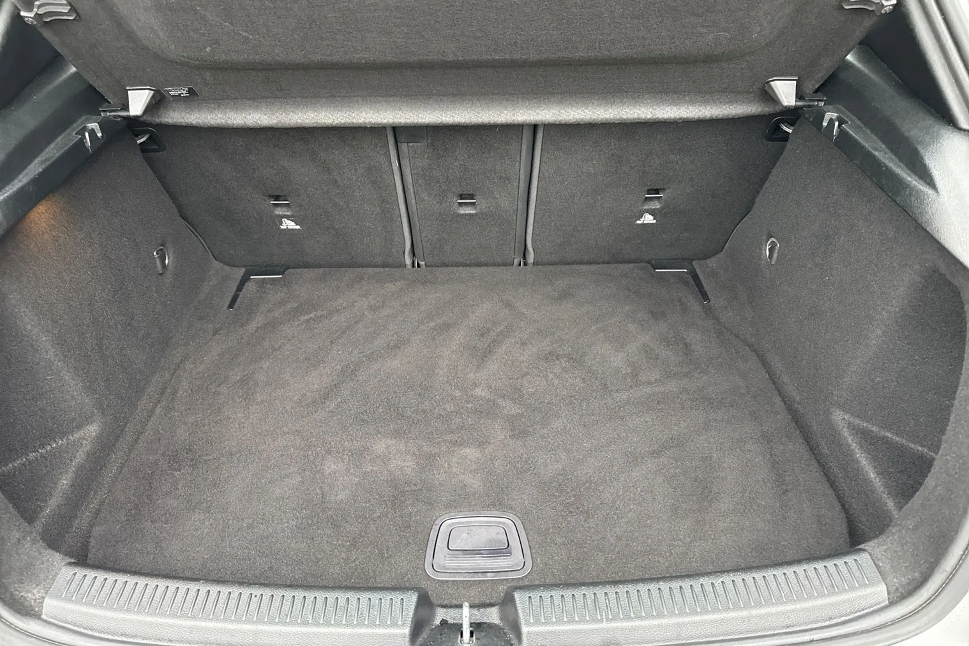 MERCEDES-BENZ A CLASS thumbnail image number 19