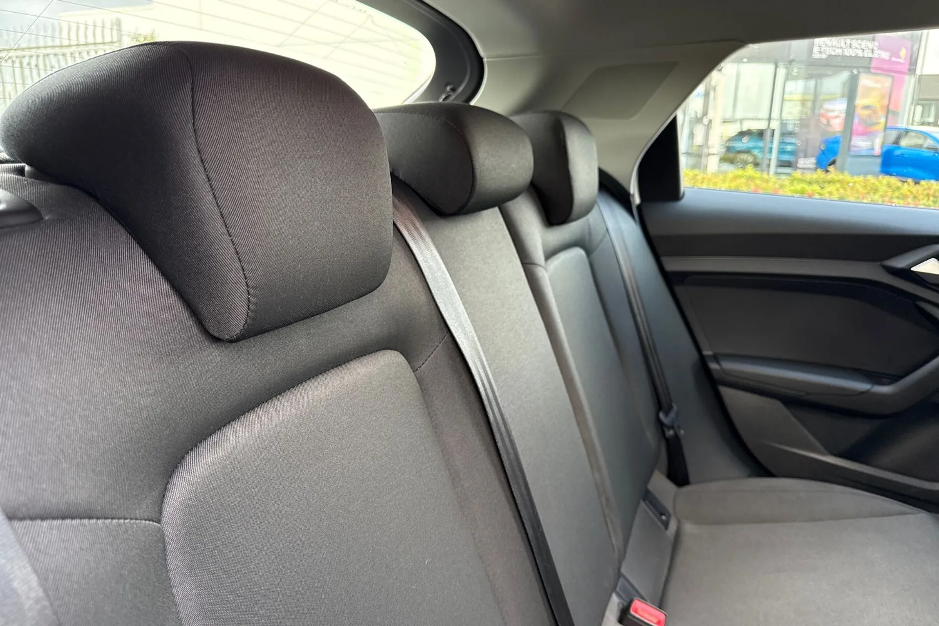 Audi A1 thumbnail image number 21