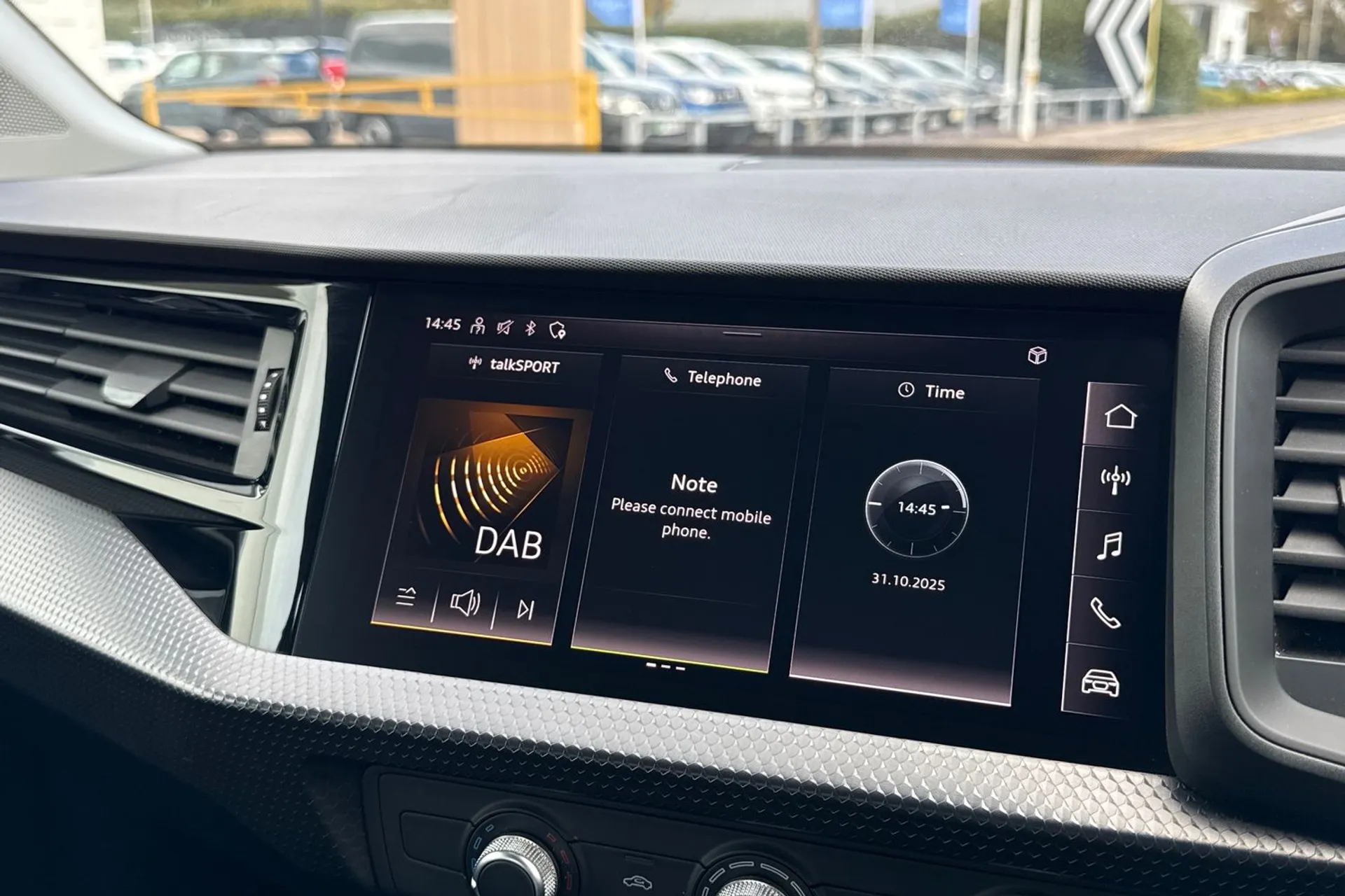 Audi A1 thumbnail image number 28