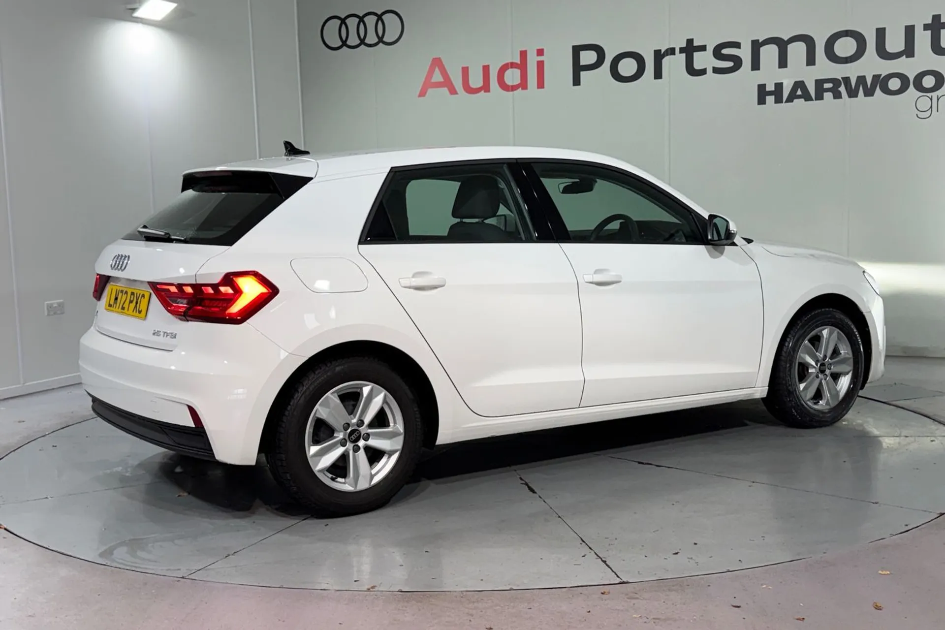 Audi A1 thumbnail image number 10