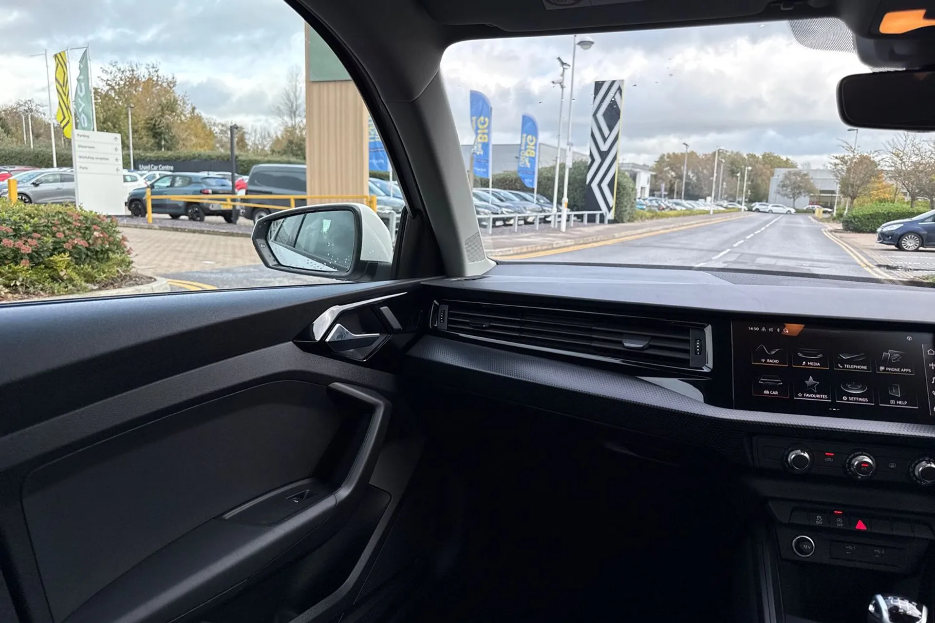 Audi A1 thumbnail image number 35