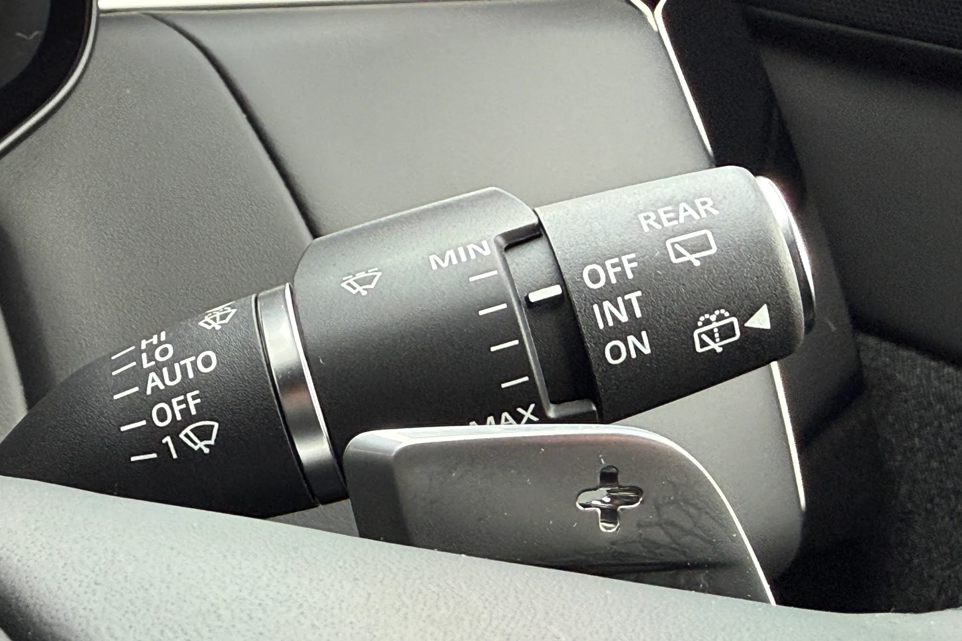 LAND ROVER RANGE ROVER SPORT thumbnail image number 64