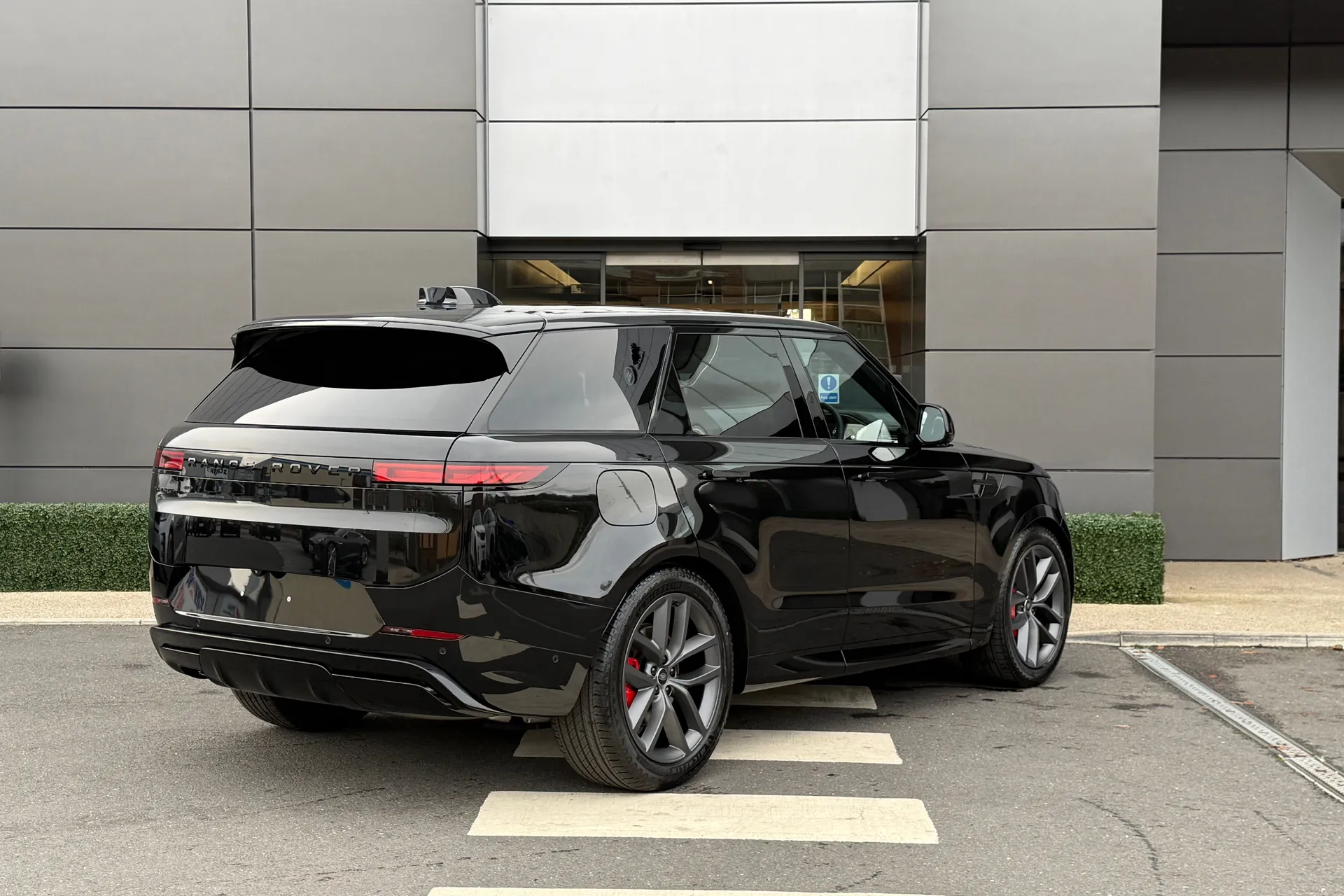 LAND ROVER RANGE ROVER SPORT thumbnail image number 13