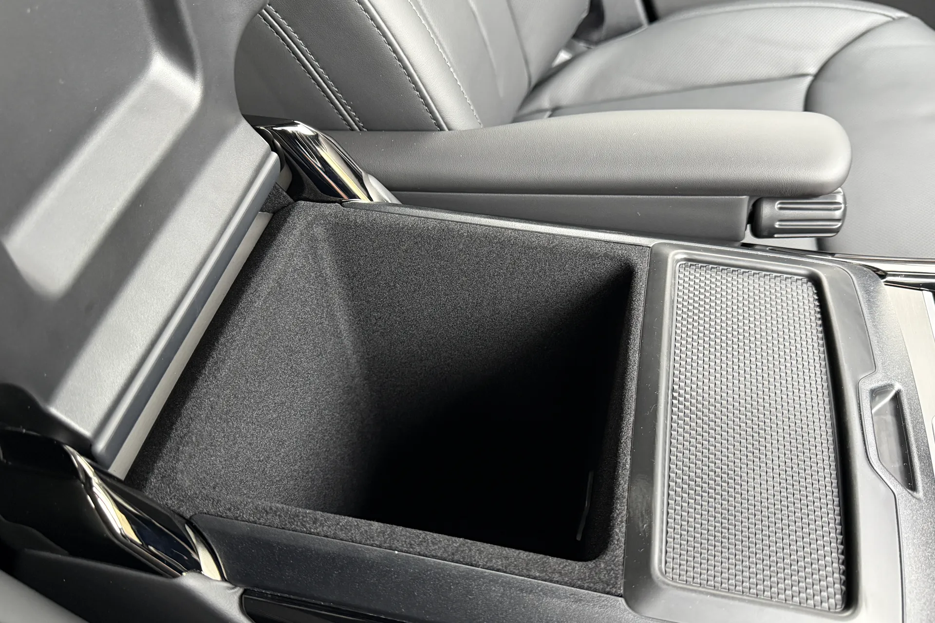 LAND ROVER RANGE ROVER SPORT thumbnail image number 41