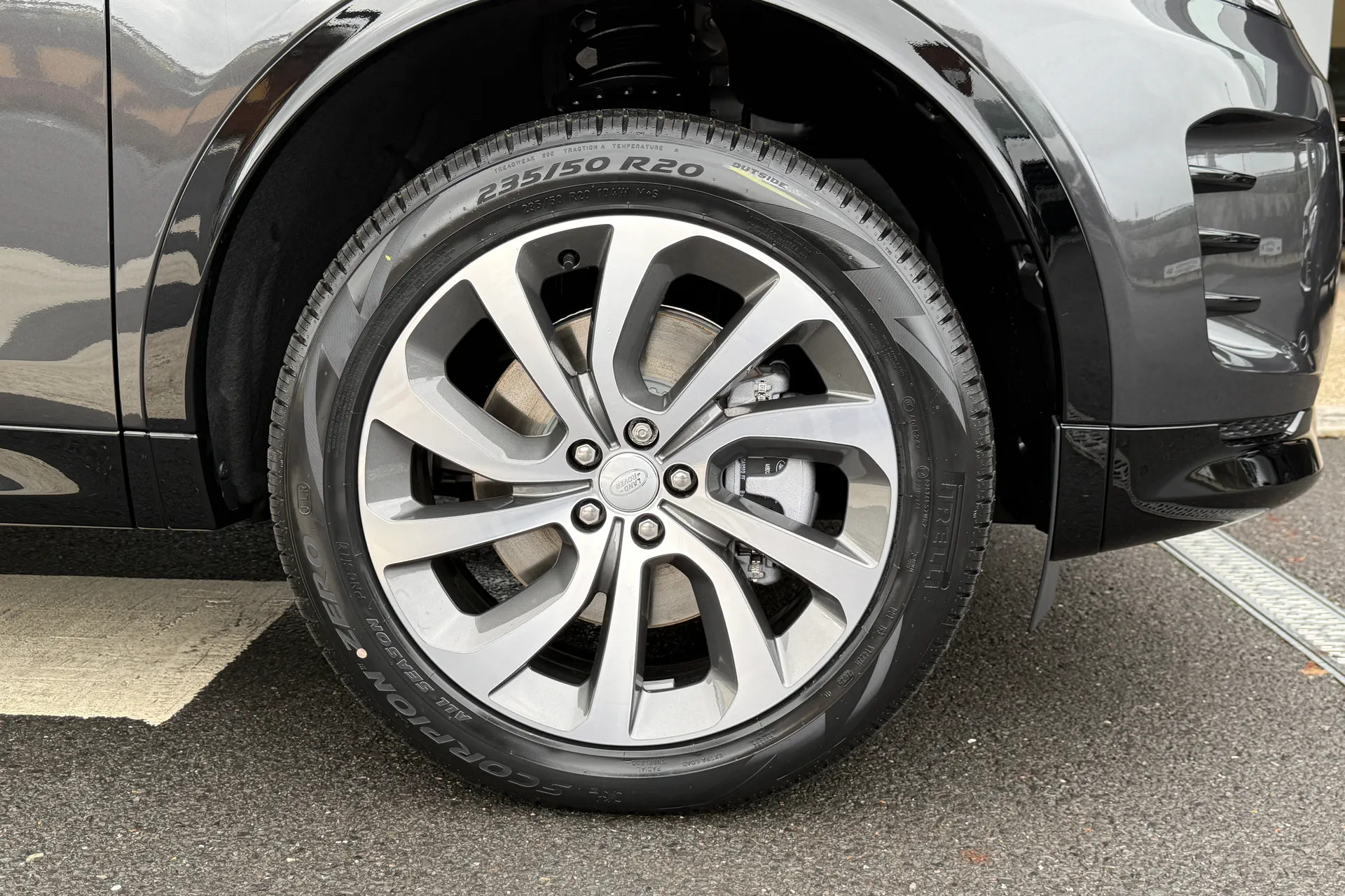 LAND ROVER DISCOVERY SPORT thumbnail image number 17