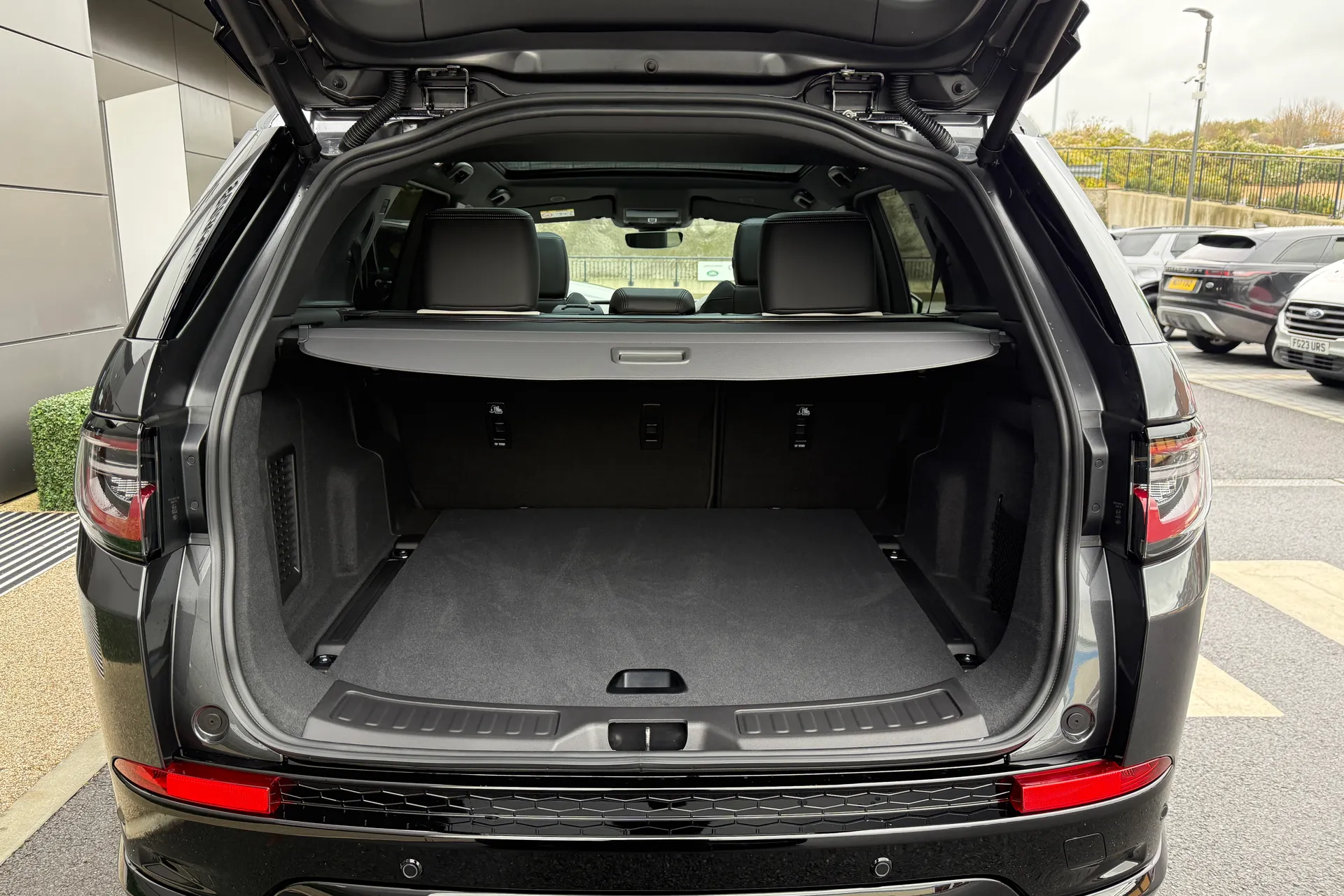 LAND ROVER DISCOVERY SPORT thumbnail image number 53