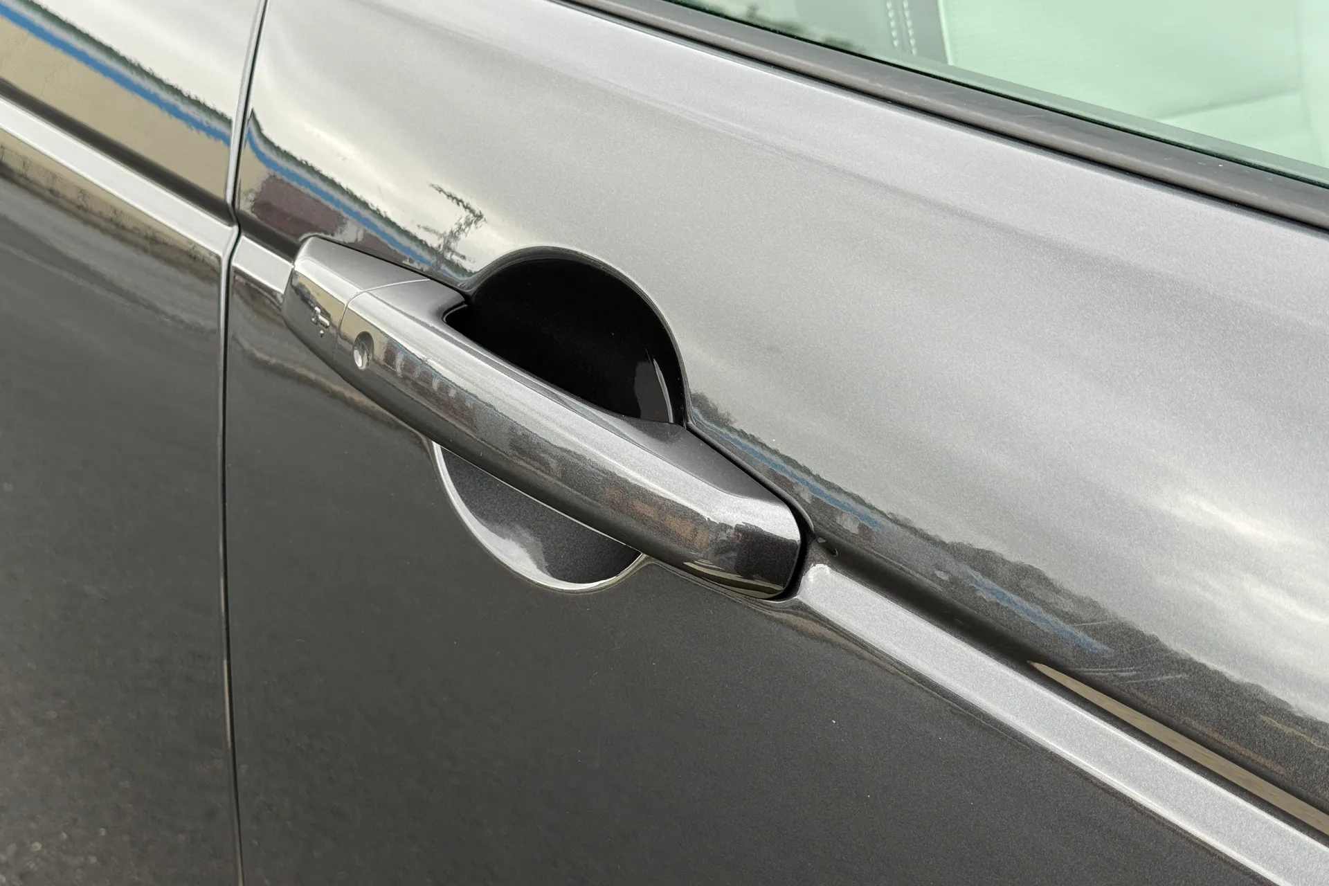 LAND ROVER DISCOVERY SPORT thumbnail image number 24