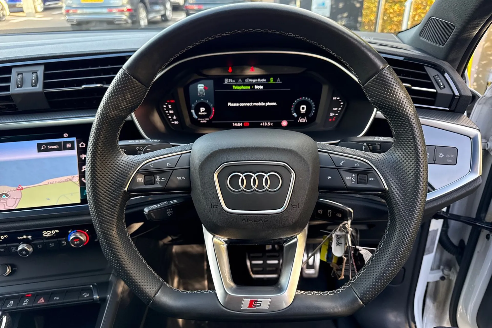 Audi Q3 thumbnail image number 41
