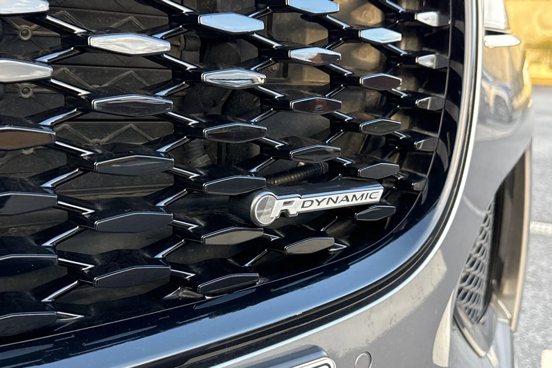 Jaguar F-PACE thumbnail image number 29