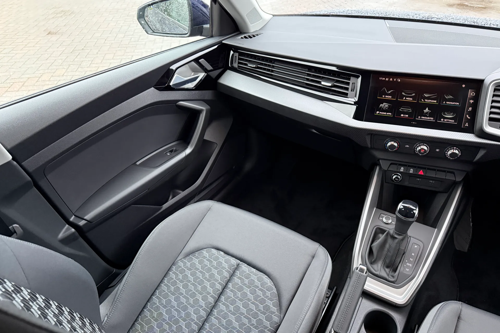 Audi A1 thumbnail image number 31
